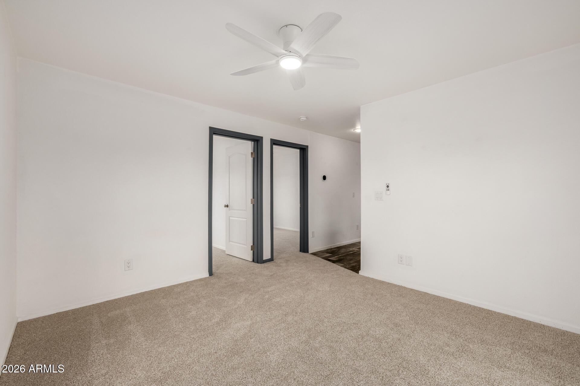 511 W CLAESSENS Drive