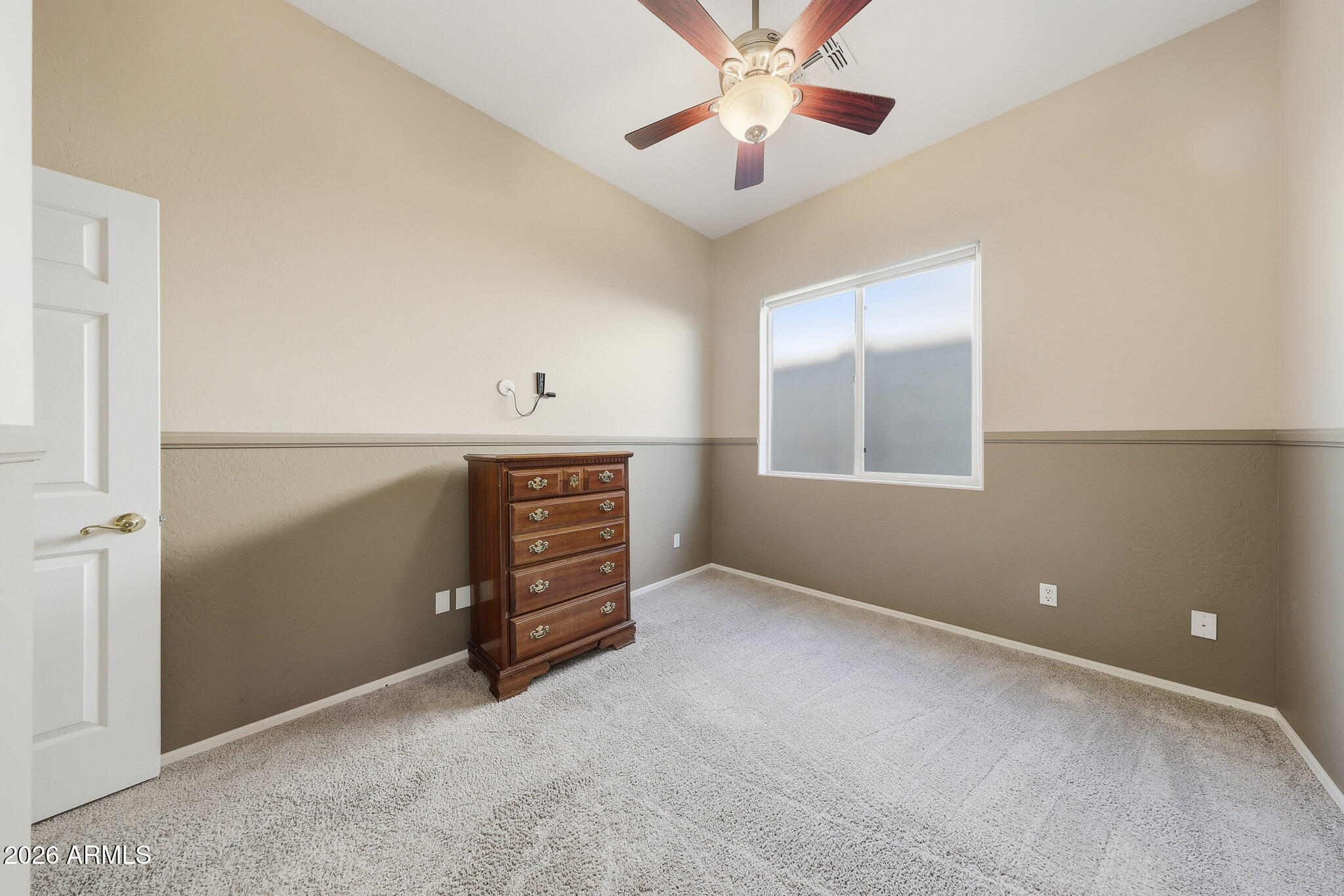 42820 N LIVINGSTONE Way