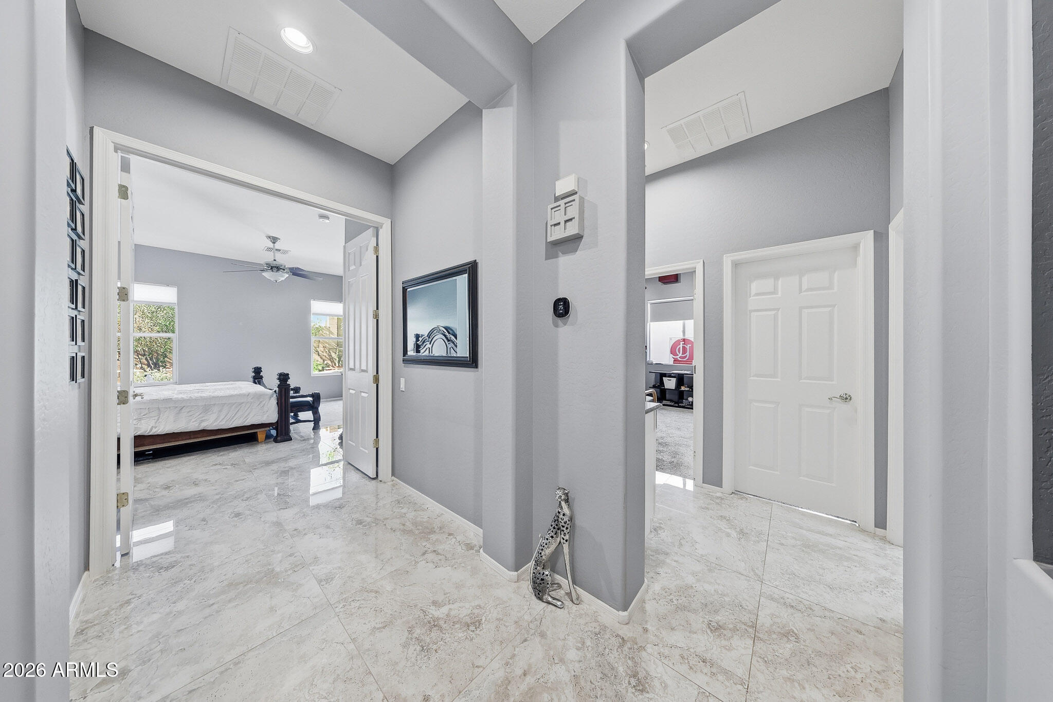 42820 N LIVINGSTONE Way