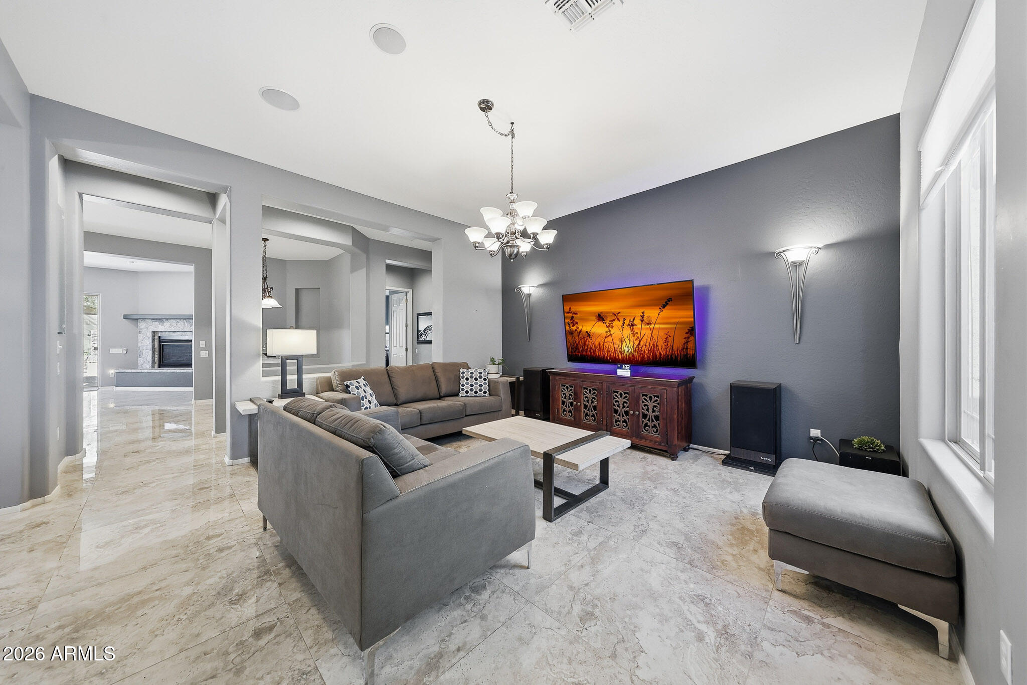 42820 N LIVINGSTONE Way