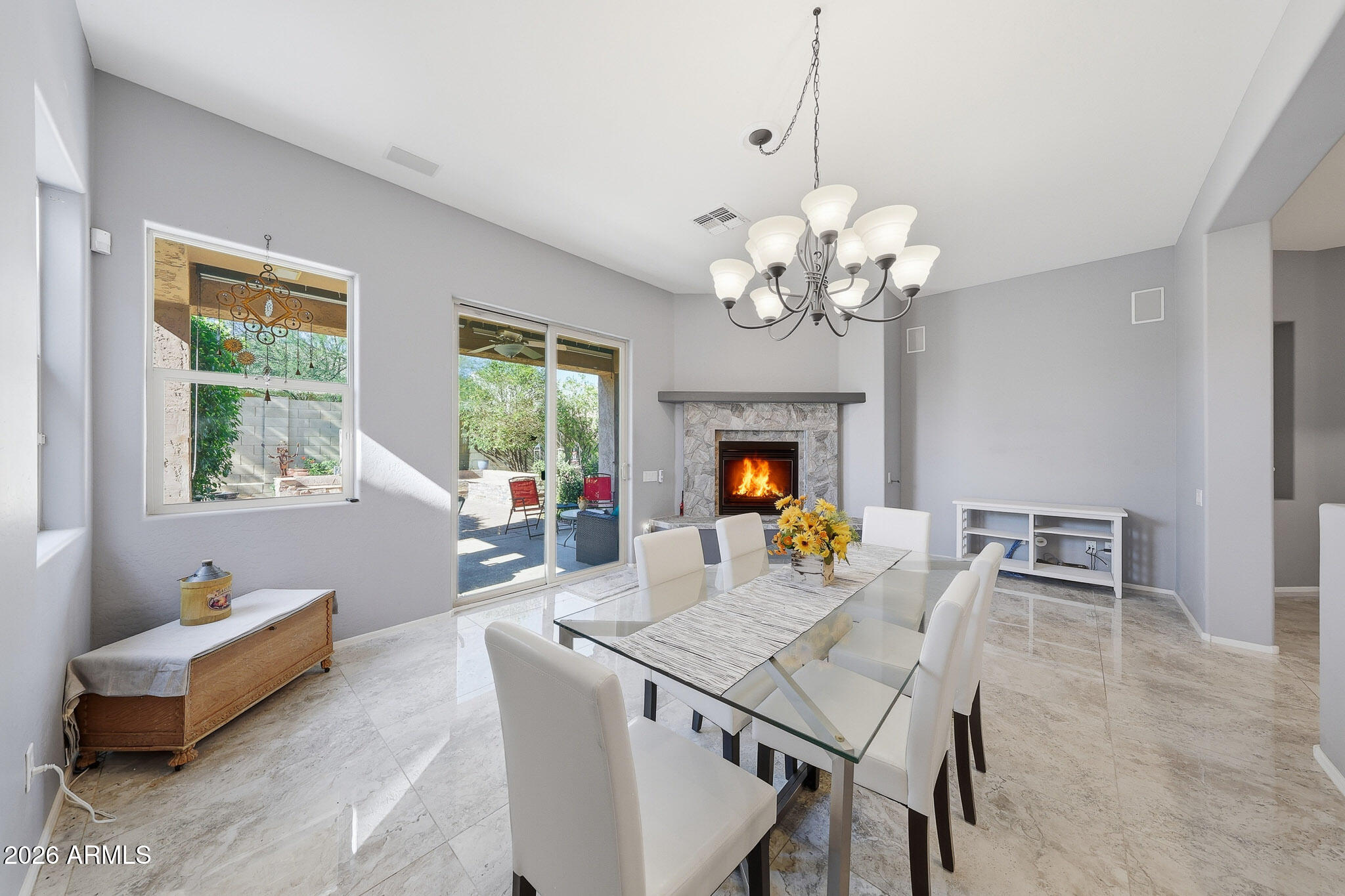 42820 N LIVINGSTONE Way