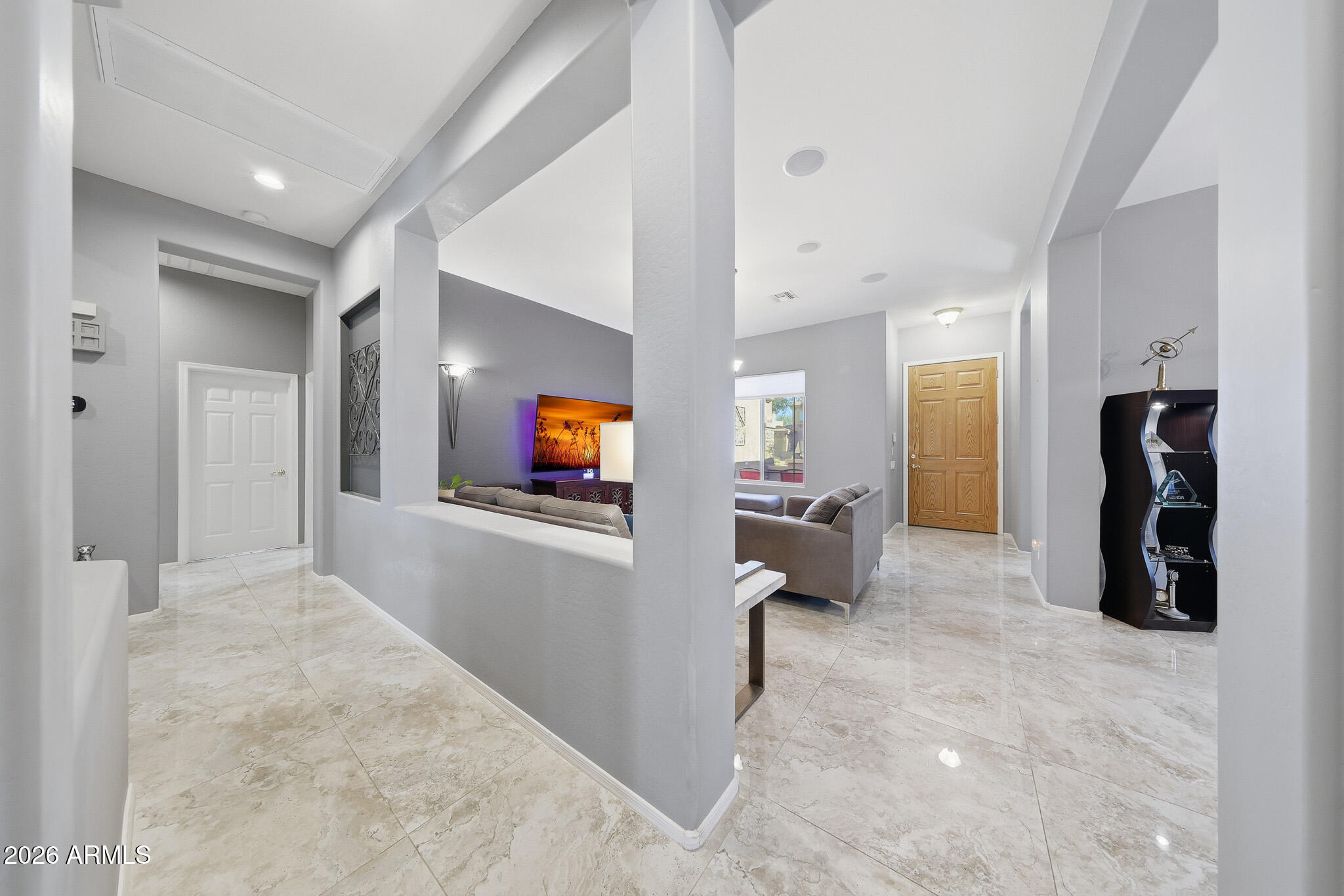 42820 N LIVINGSTONE Way