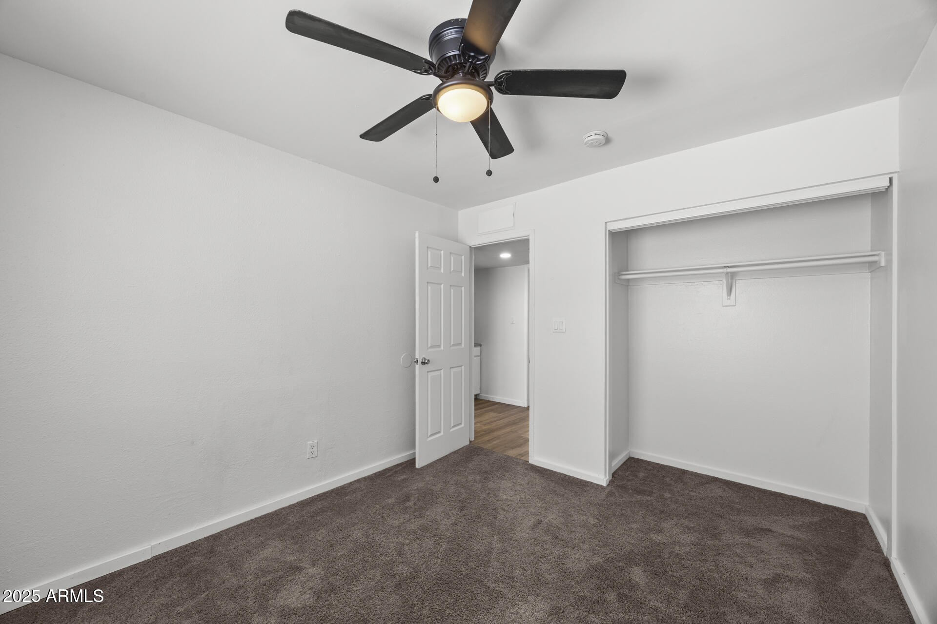 1427 W ANDERSON Drive