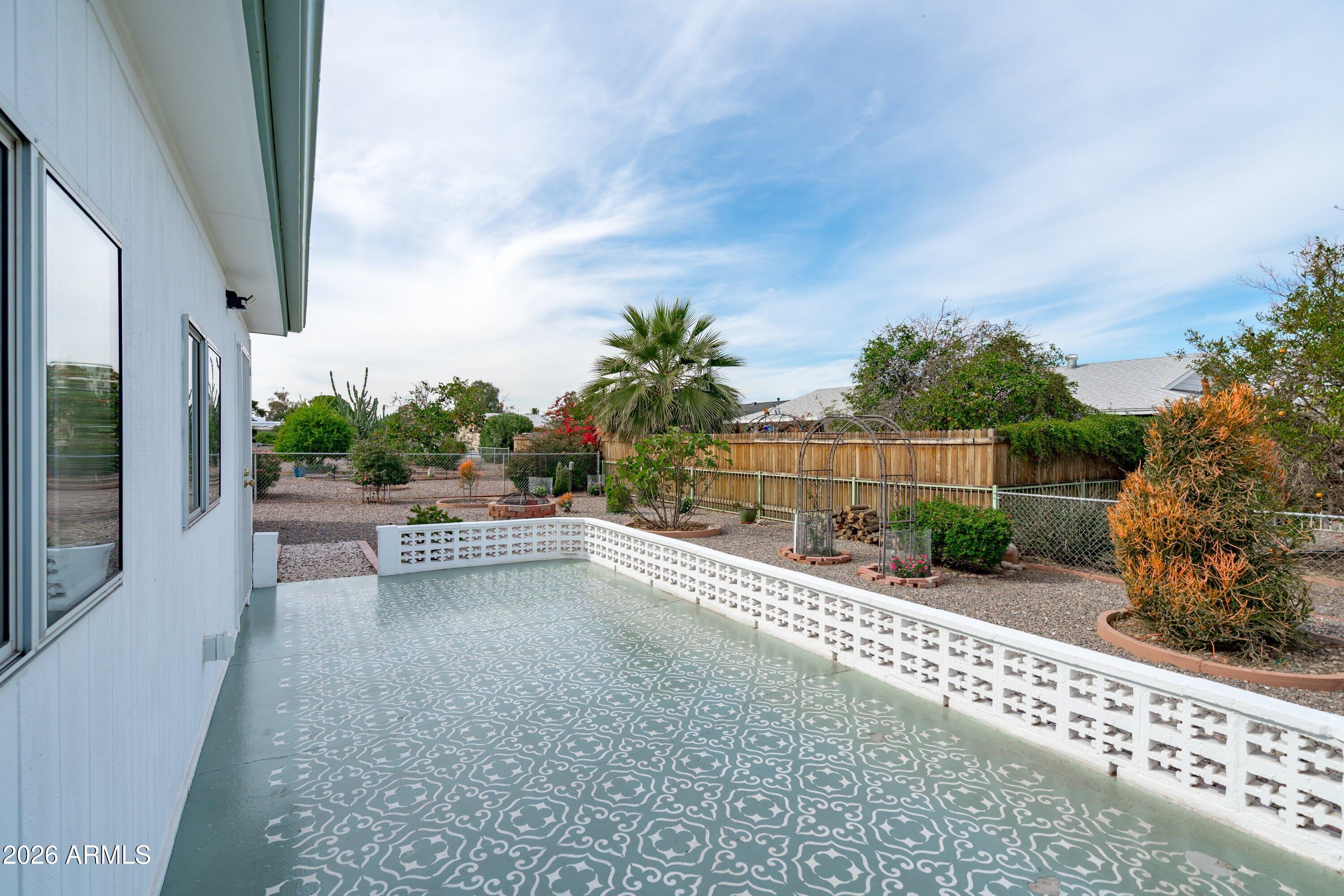 10802 W CUMBERLAND Drive