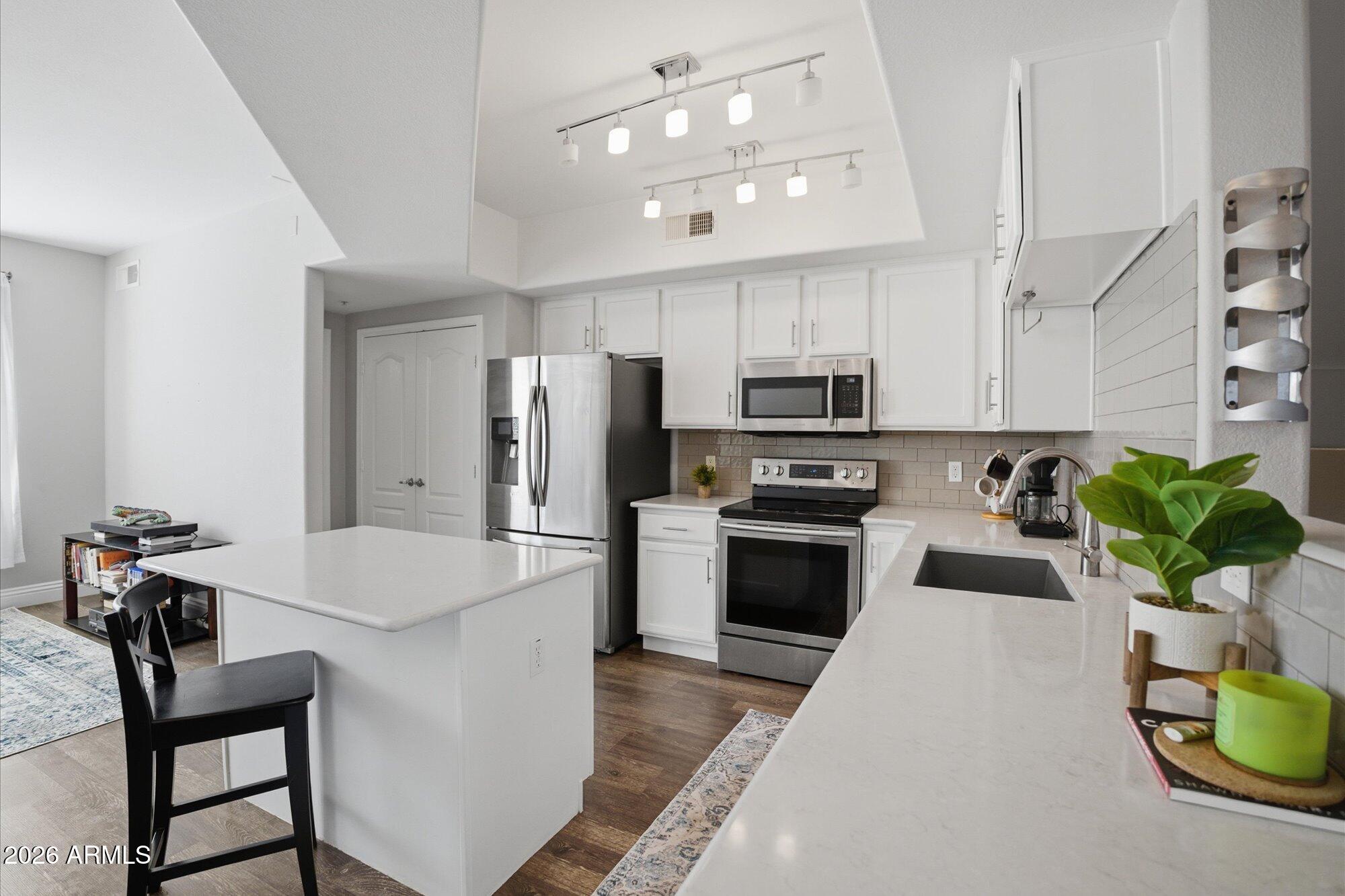 280 S EVERGREEN Road 1318