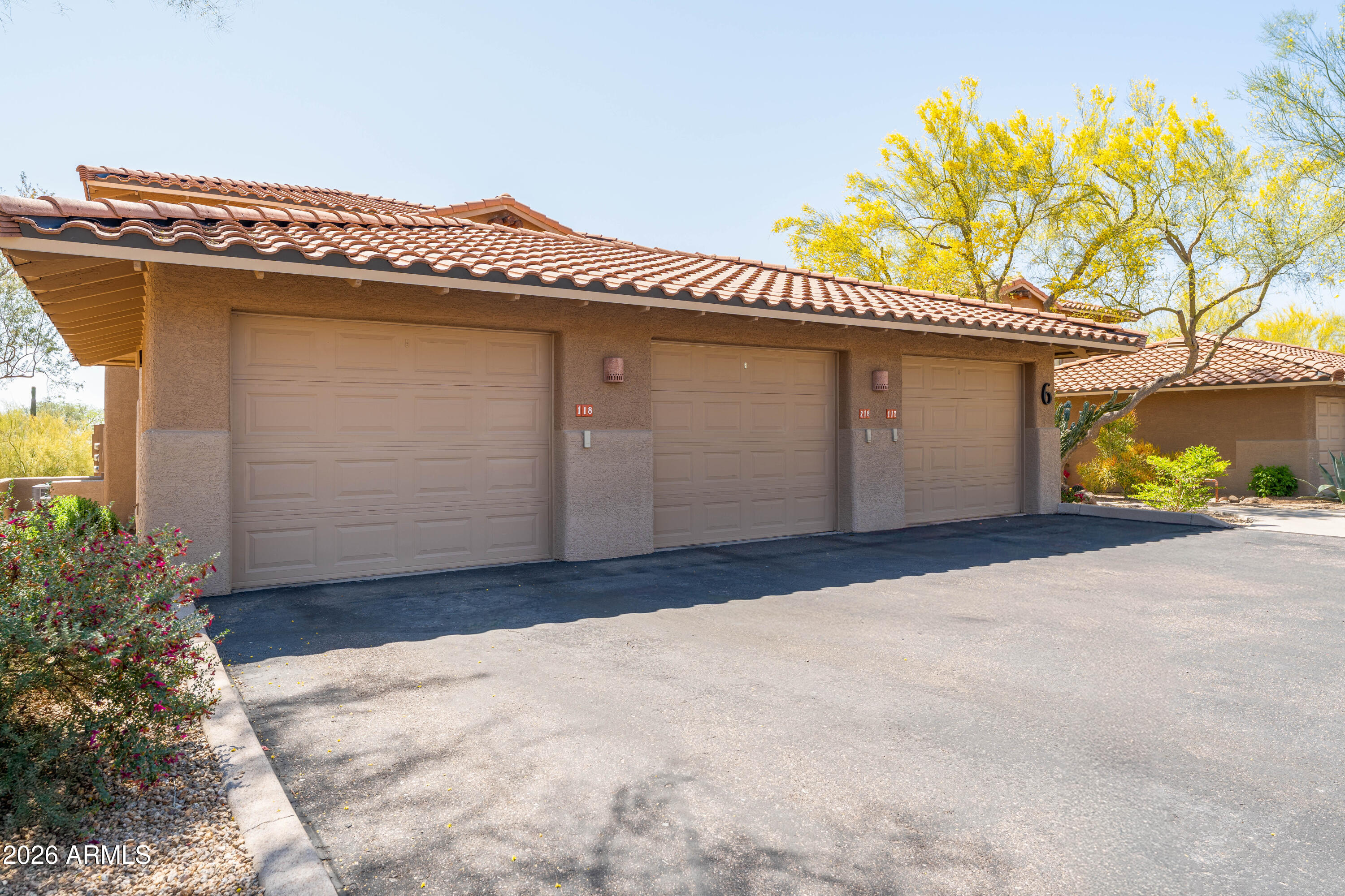 8880 E PARAISO Drive 118