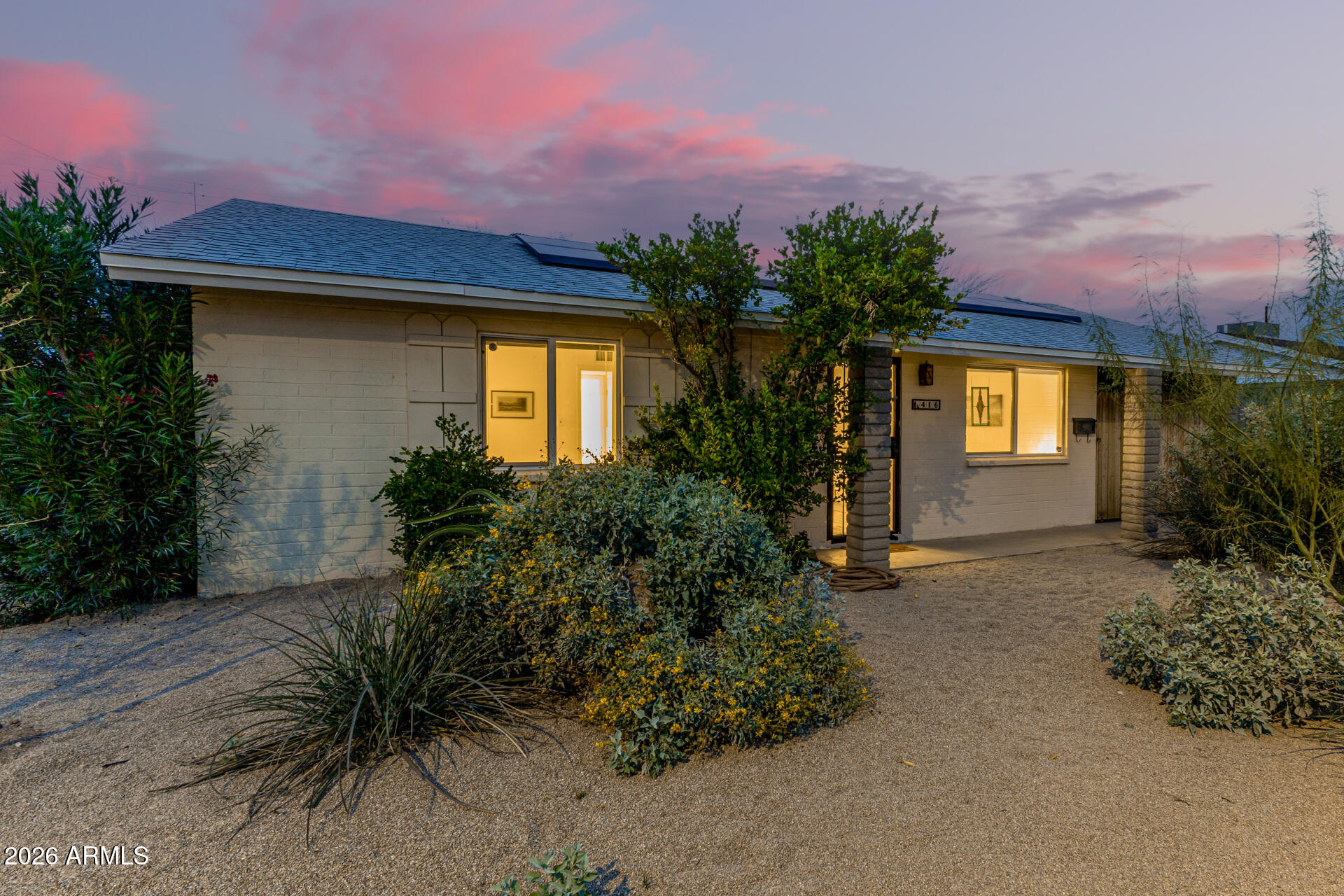 416 E PAPAGO Drive