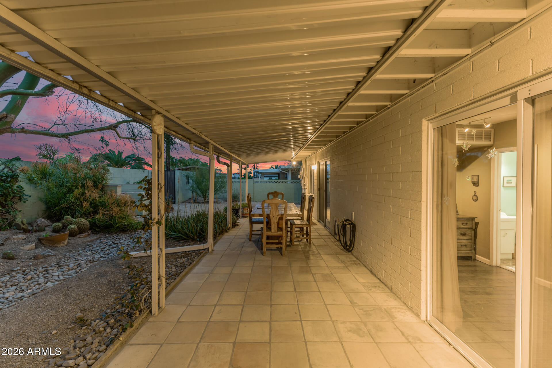 416 E PAPAGO Drive