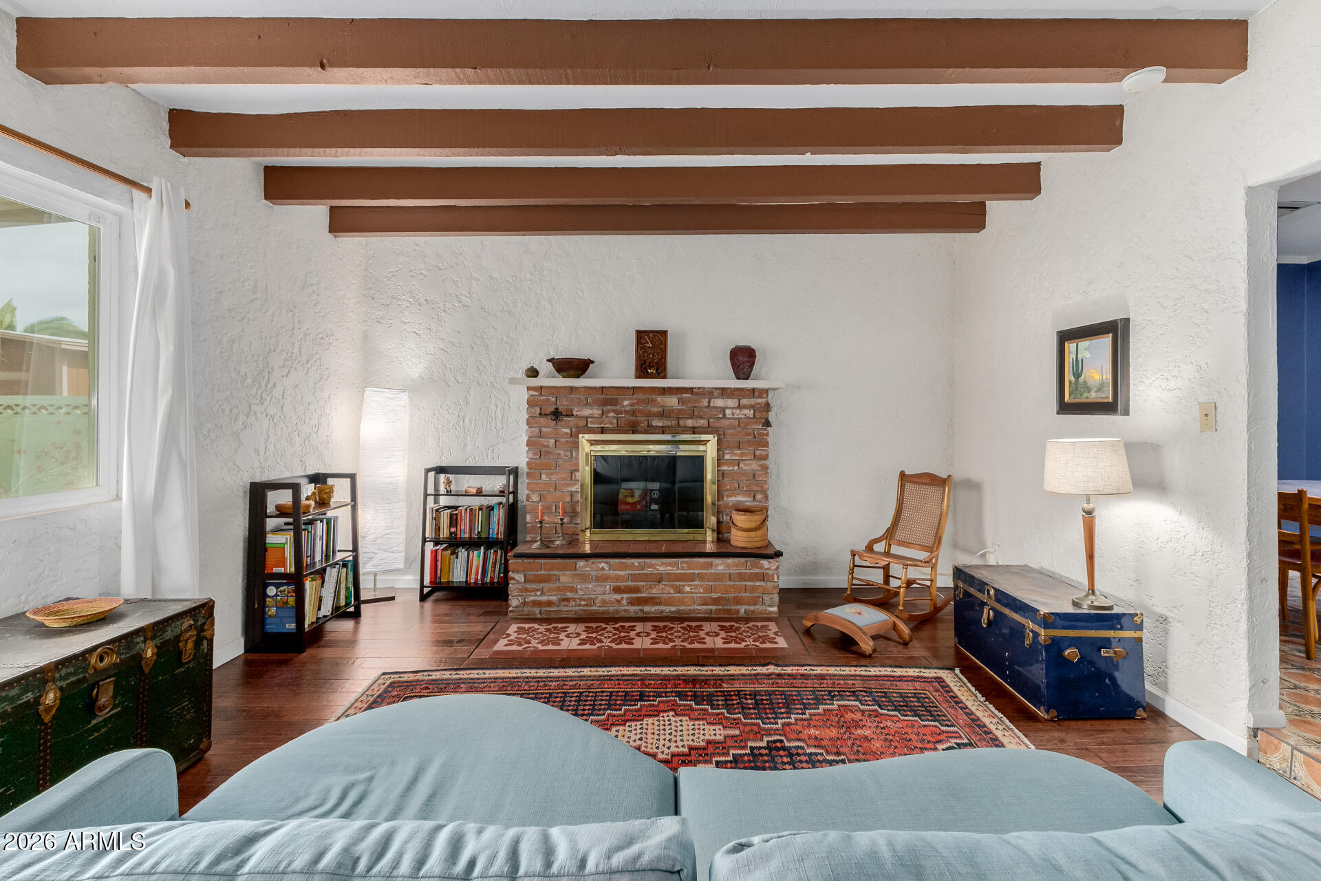 416 E PAPAGO Drive