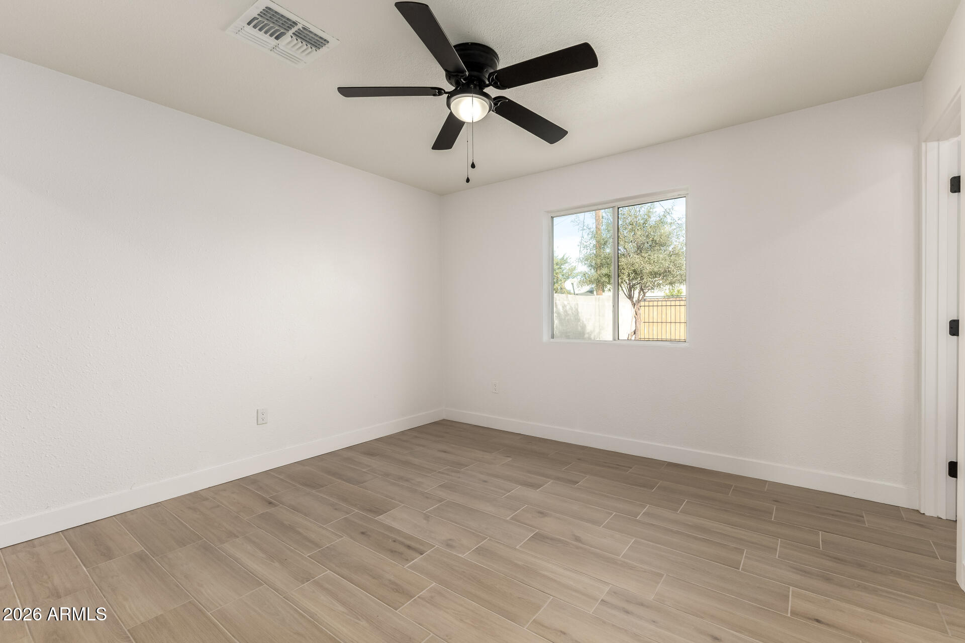 622 E Papago Drive