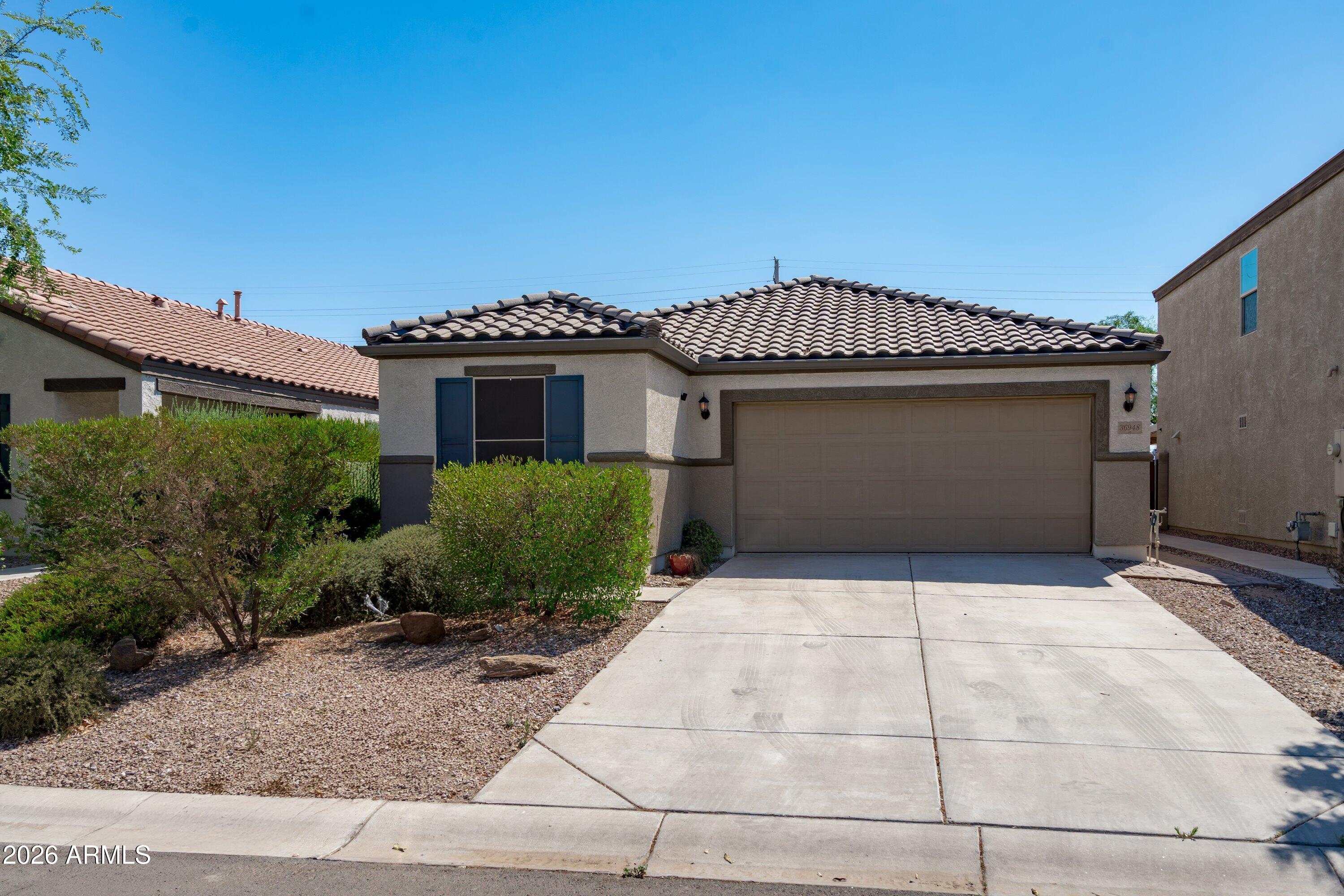 36948 N YELLOWSTONE Drive