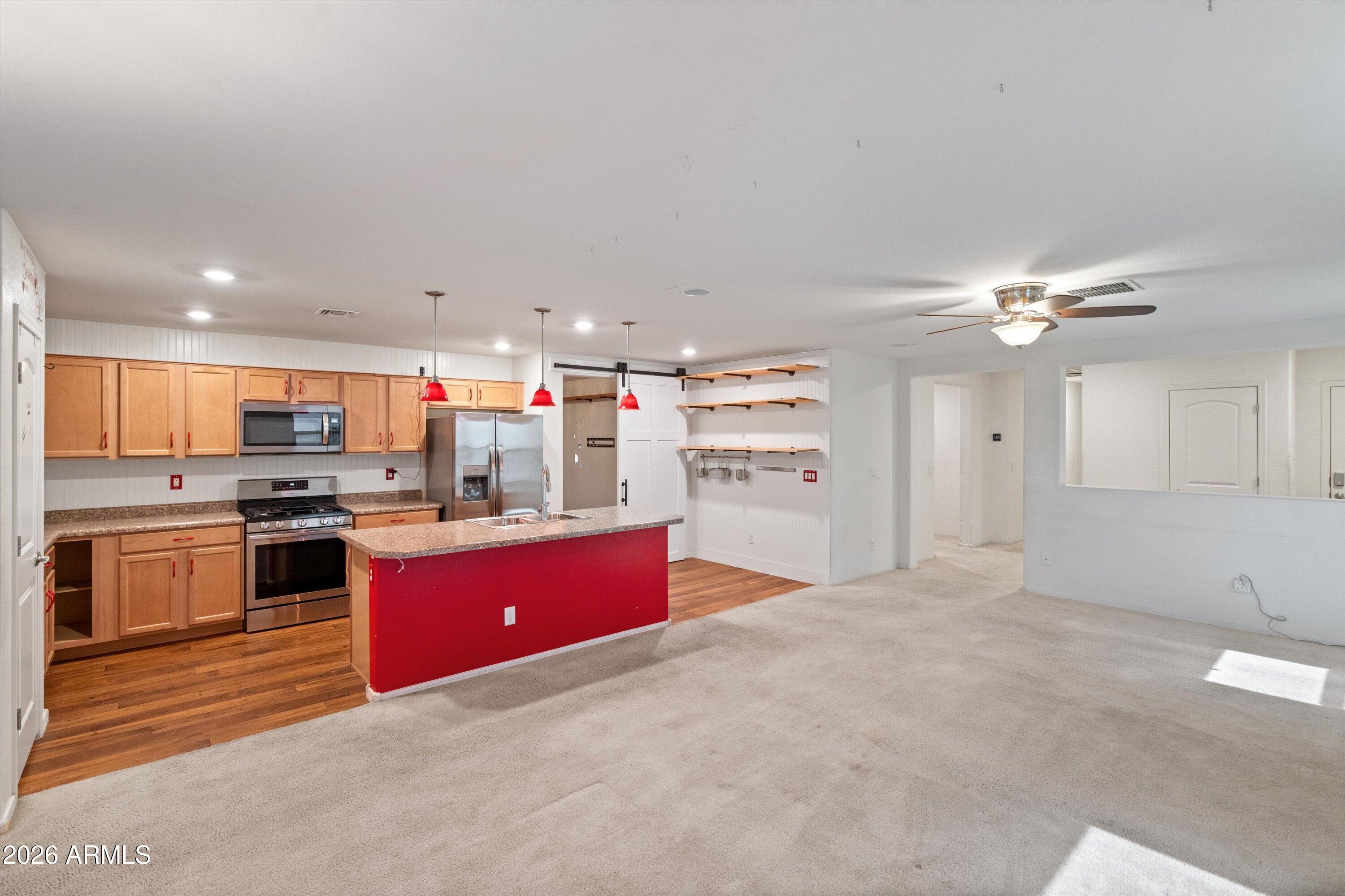 36948 N YELLOWSTONE Drive