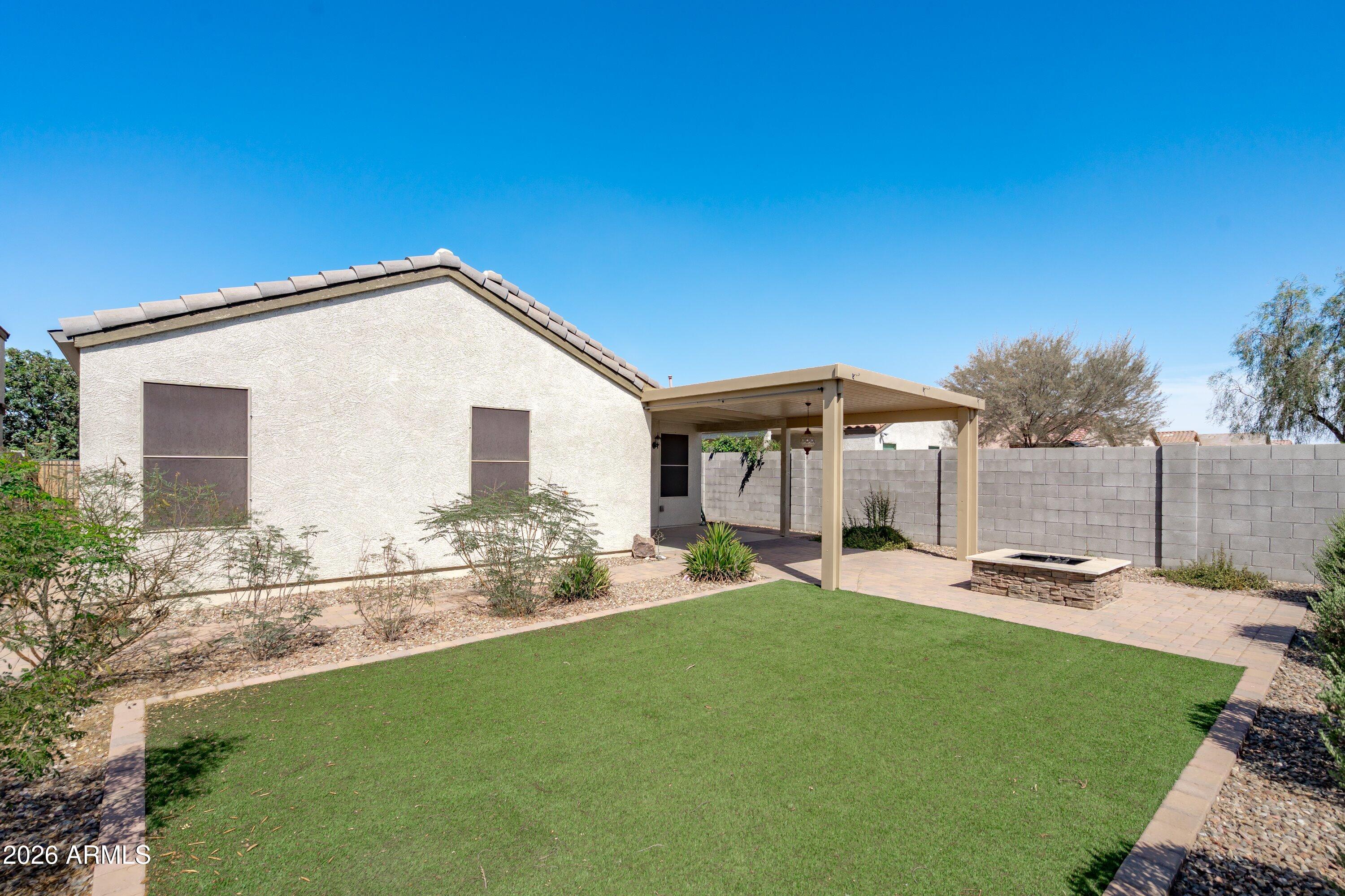 36948 N YELLOWSTONE Drive