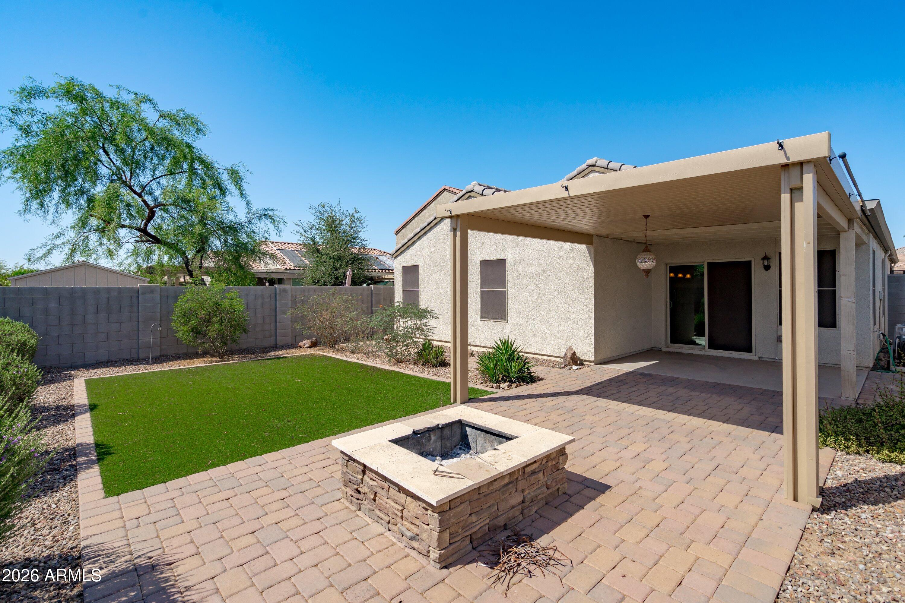 36948 N YELLOWSTONE Drive