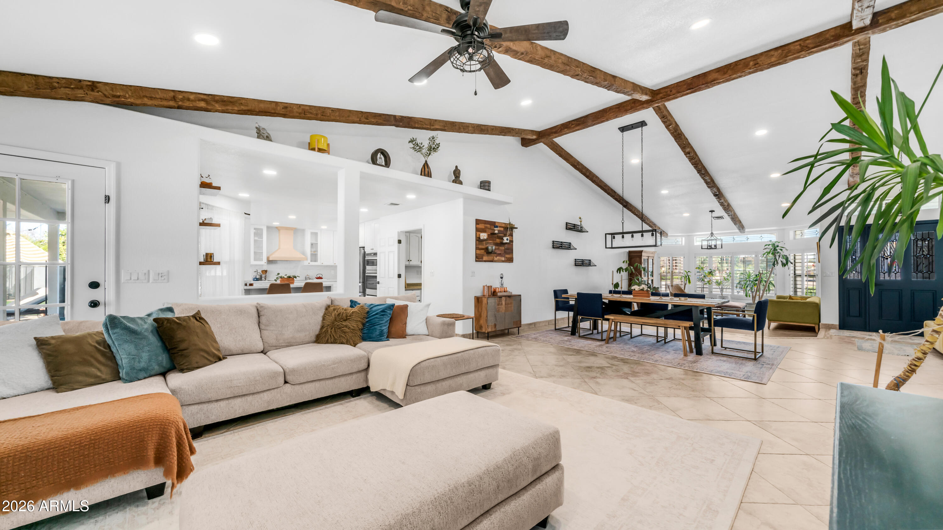 2334 N ROSE