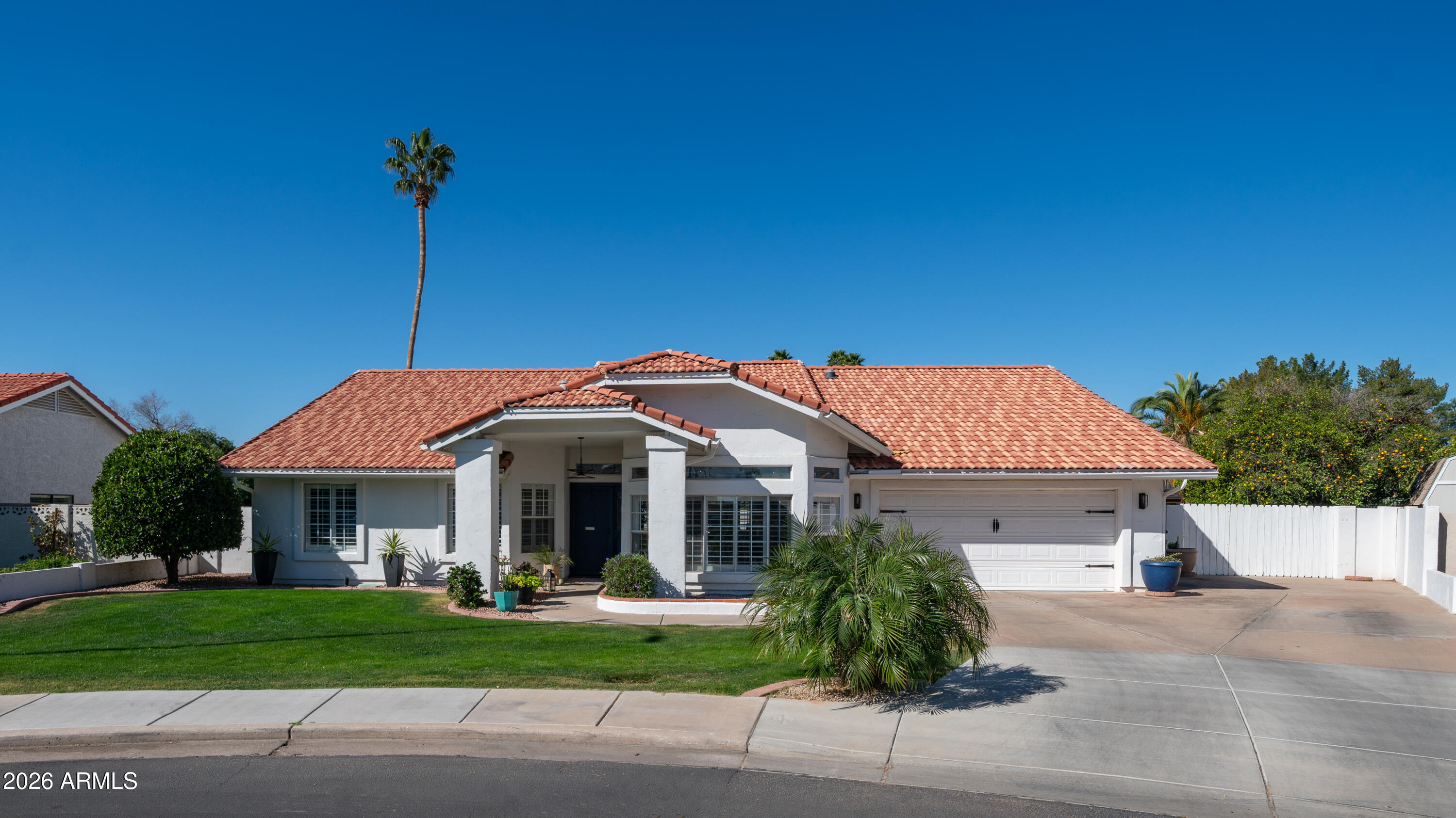 2334 N ROSE