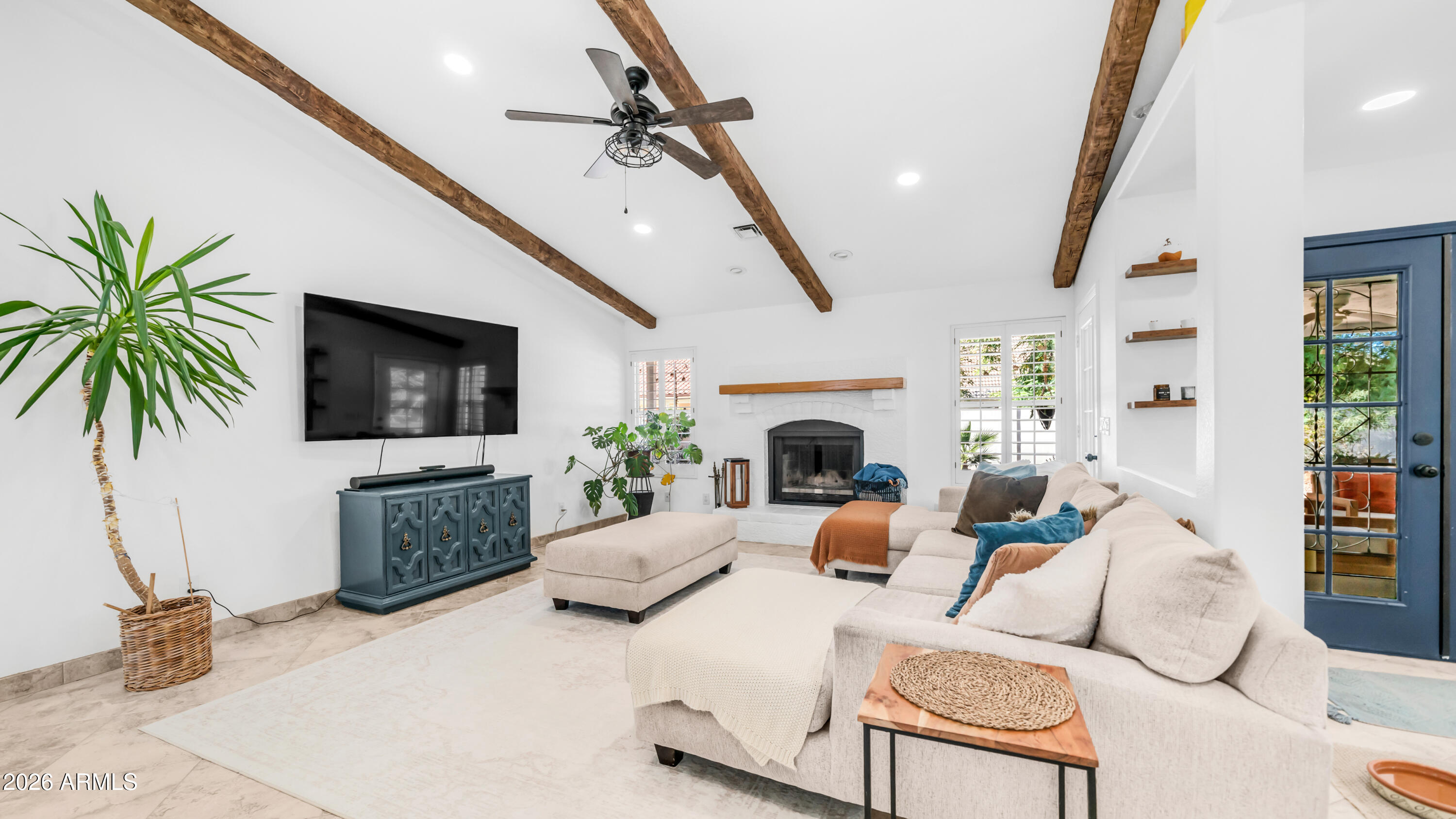 2334 N ROSE