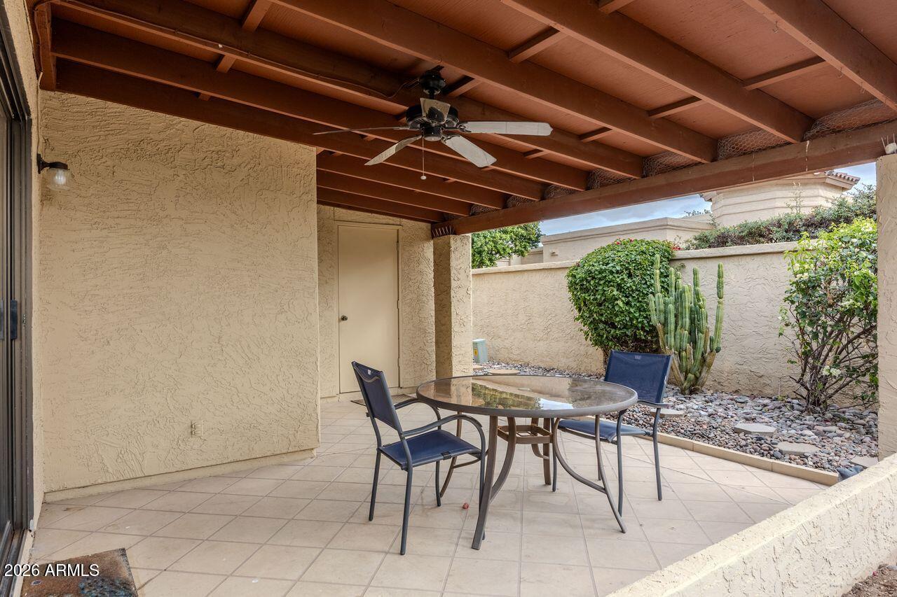 537 S PALO VERDE Way