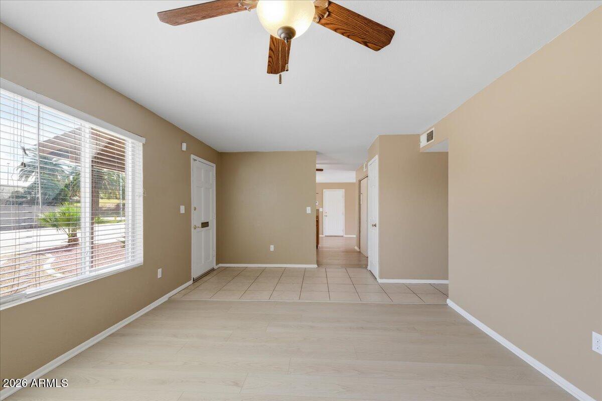 112 E TULANE Drive