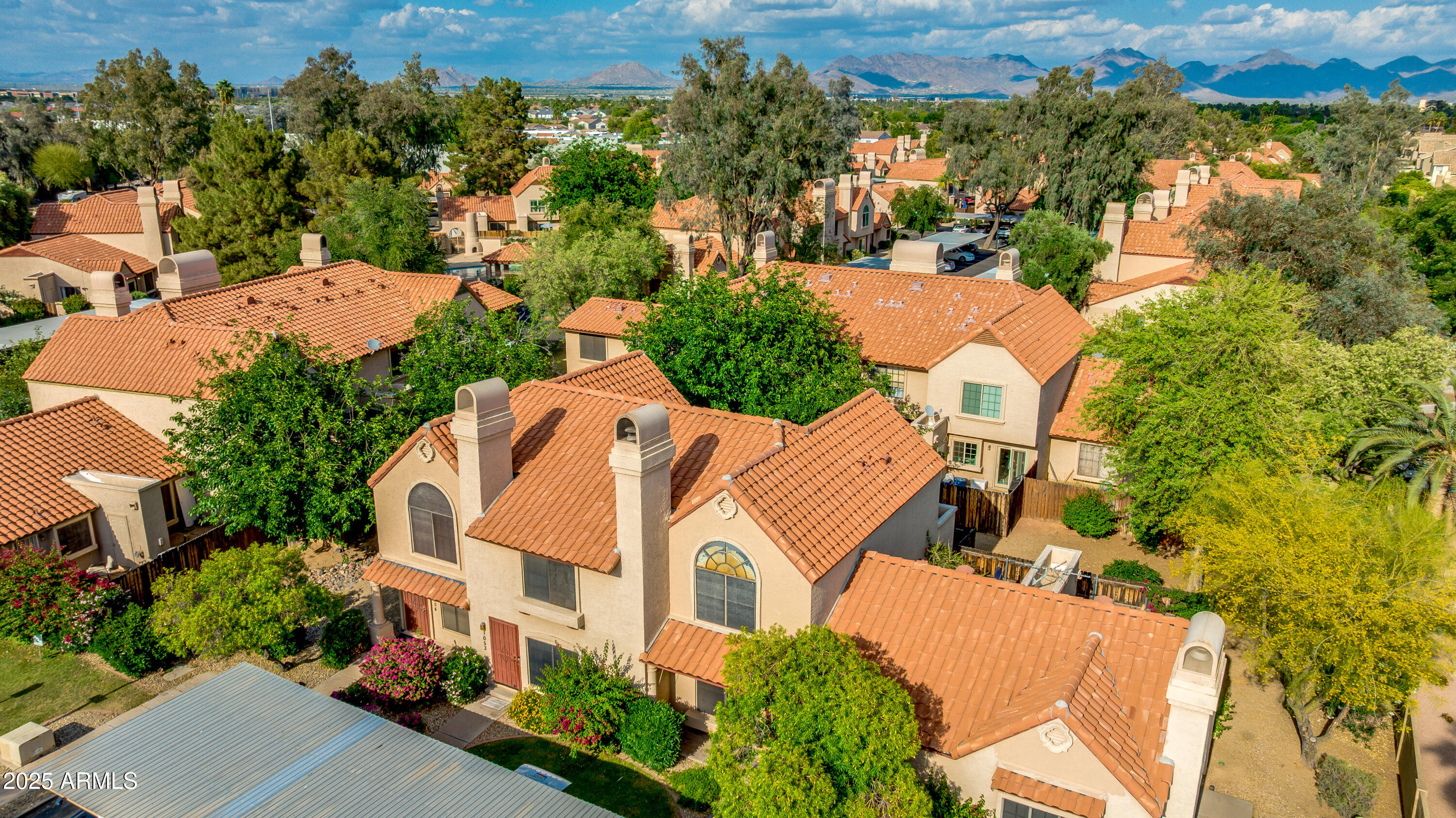 4901 E KELTON Lane 1052