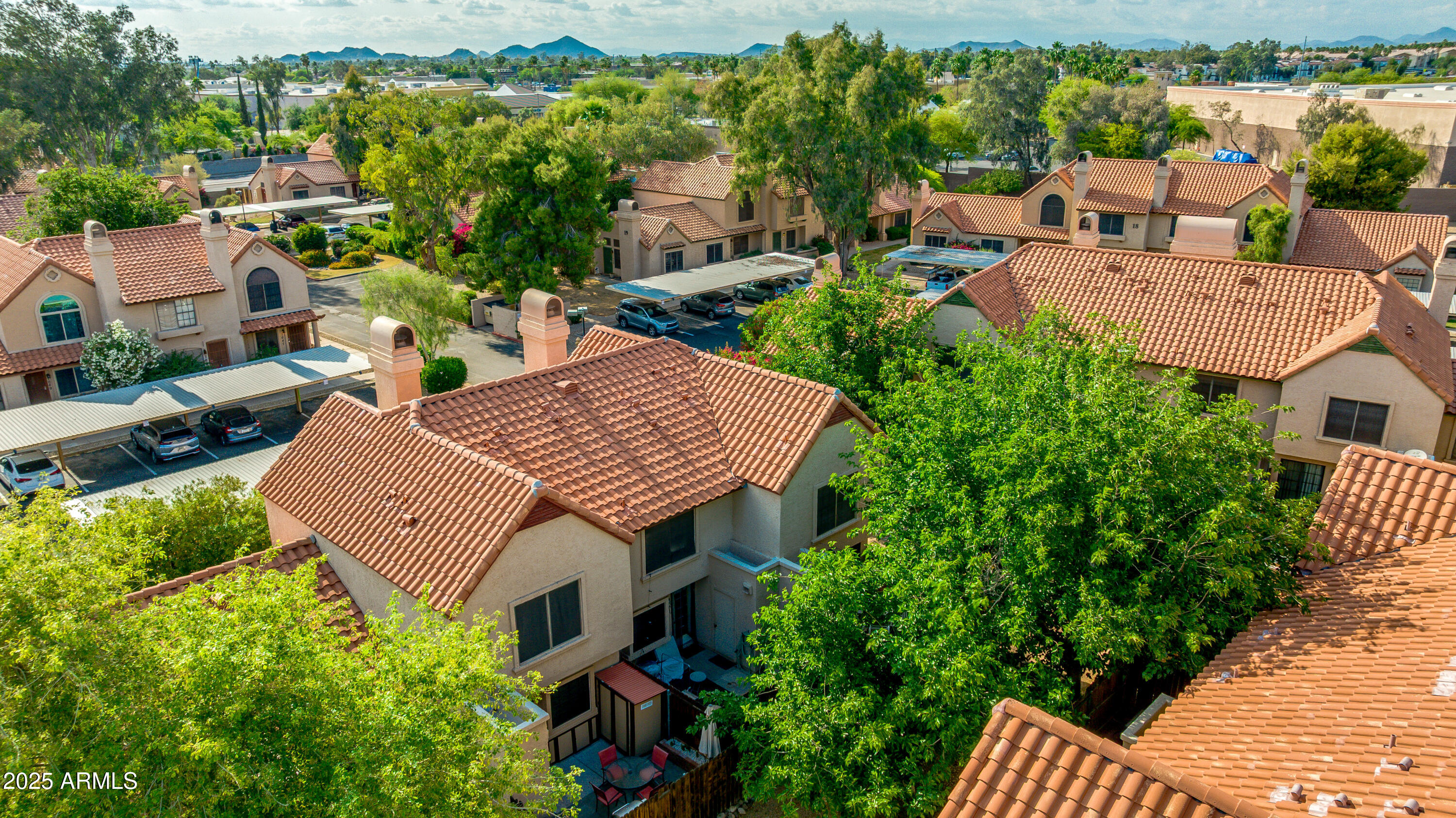 4901 E KELTON Lane 1052