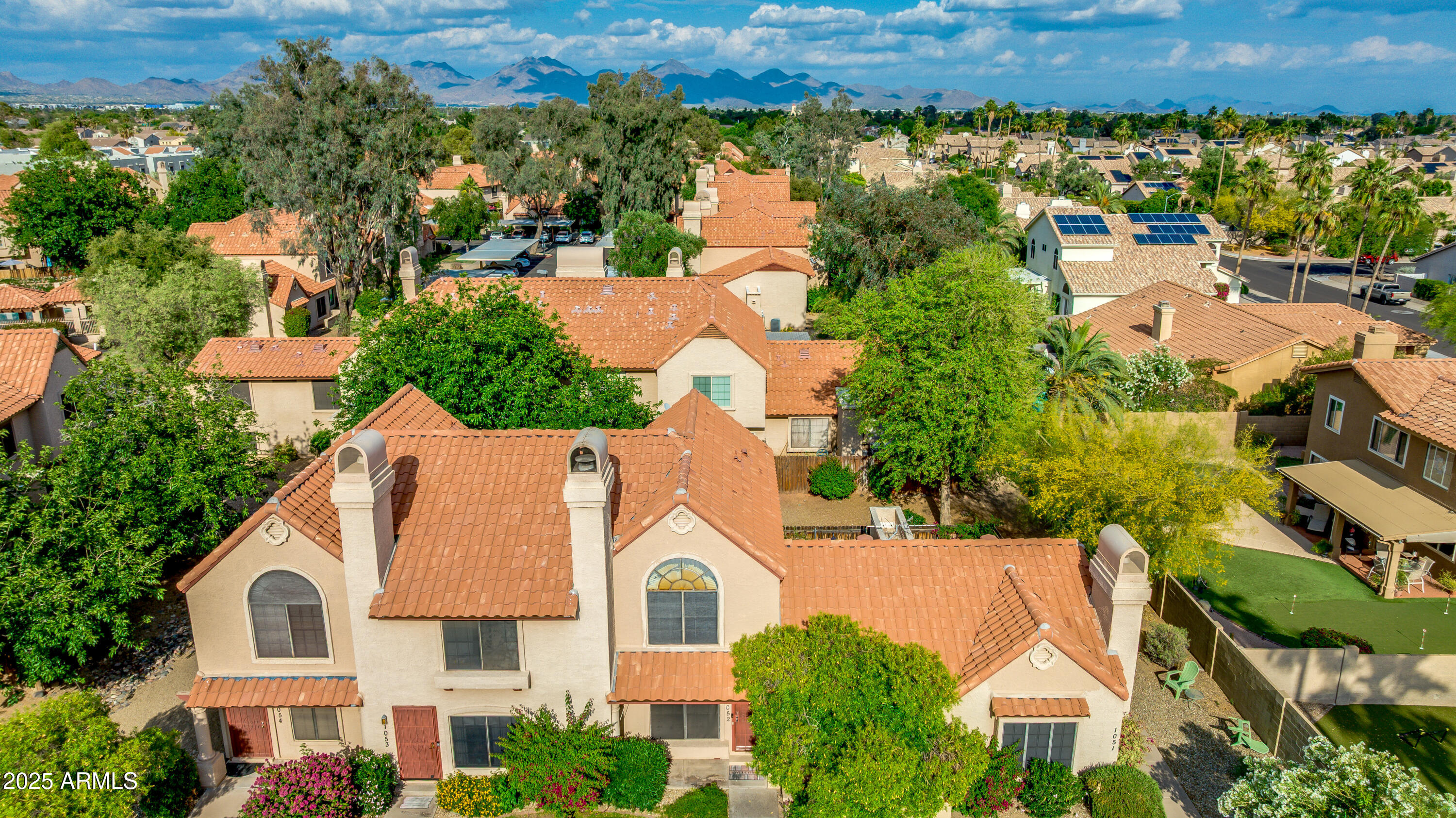 4901 E KELTON Lane 1052