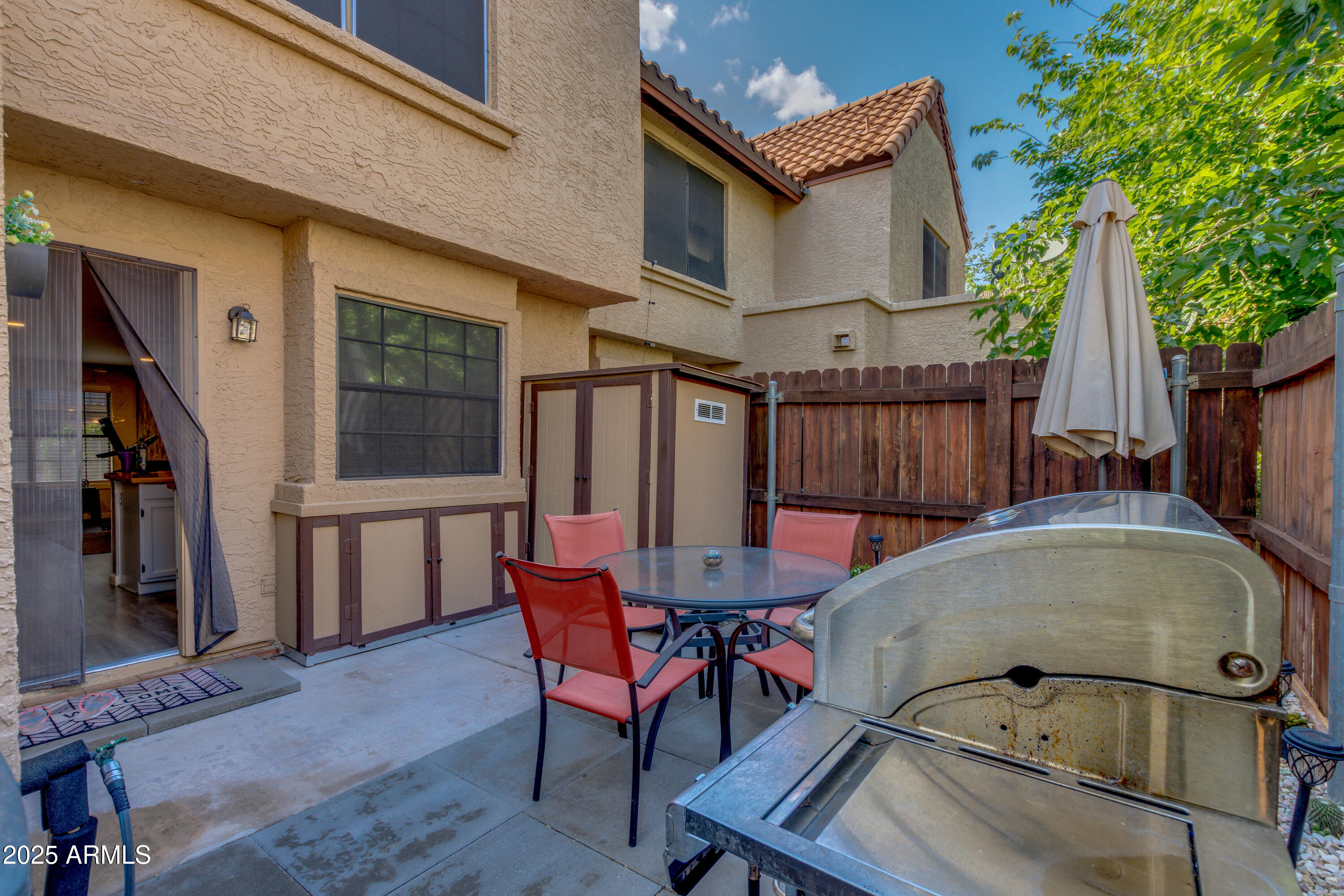 4901 E KELTON Lane 1052