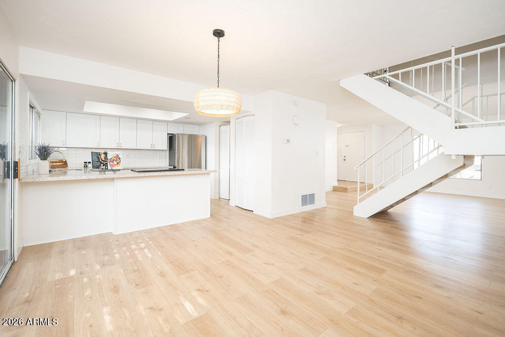 5454 W EL CAMINITO Drive