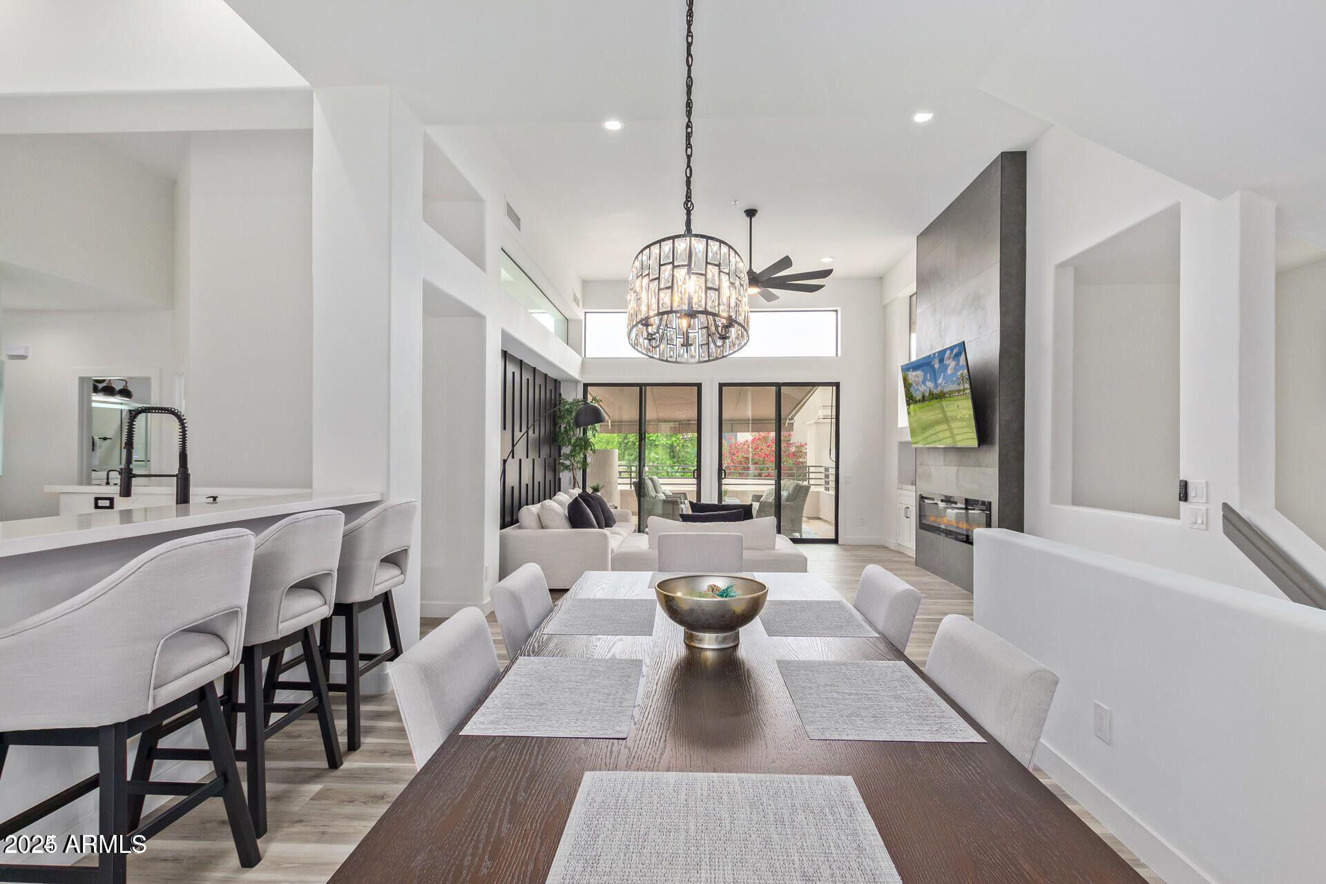 8989 N GAINEY CENTER Drive 231