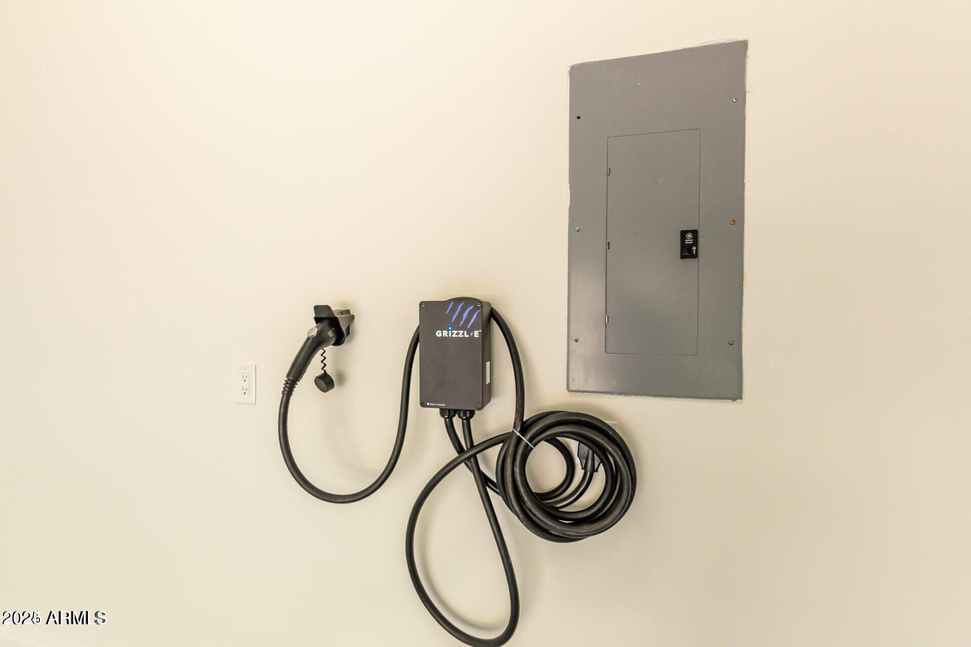 8989 N GAINEY CENTER Drive 231