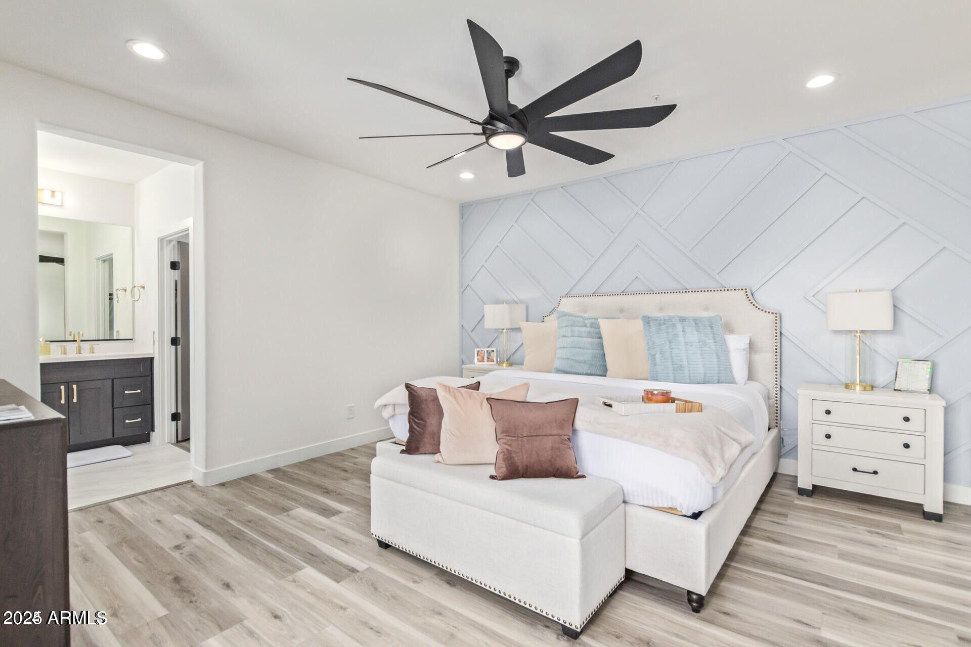 8989 N GAINEY CENTER Drive 231