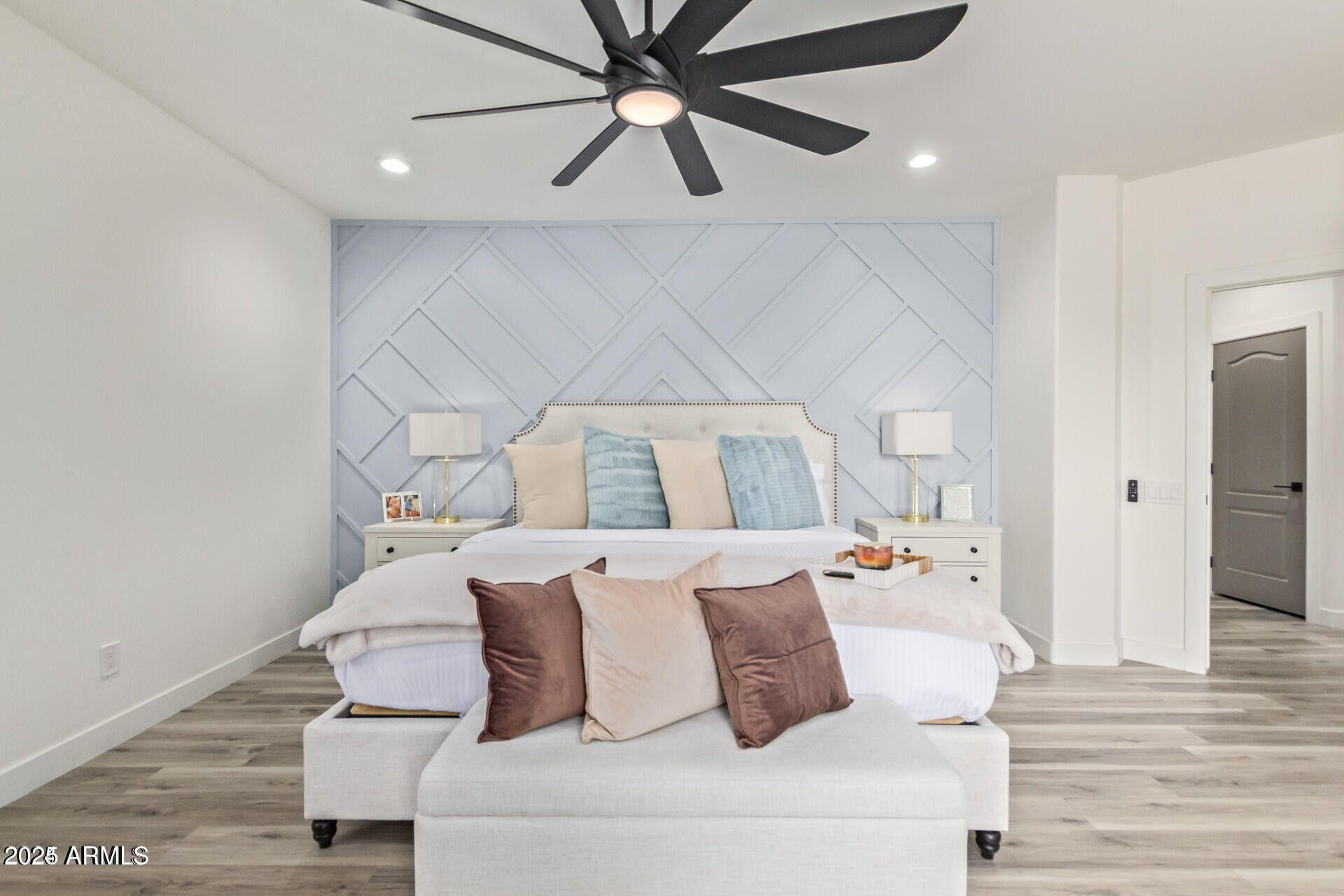 8989 N GAINEY CENTER Drive 231