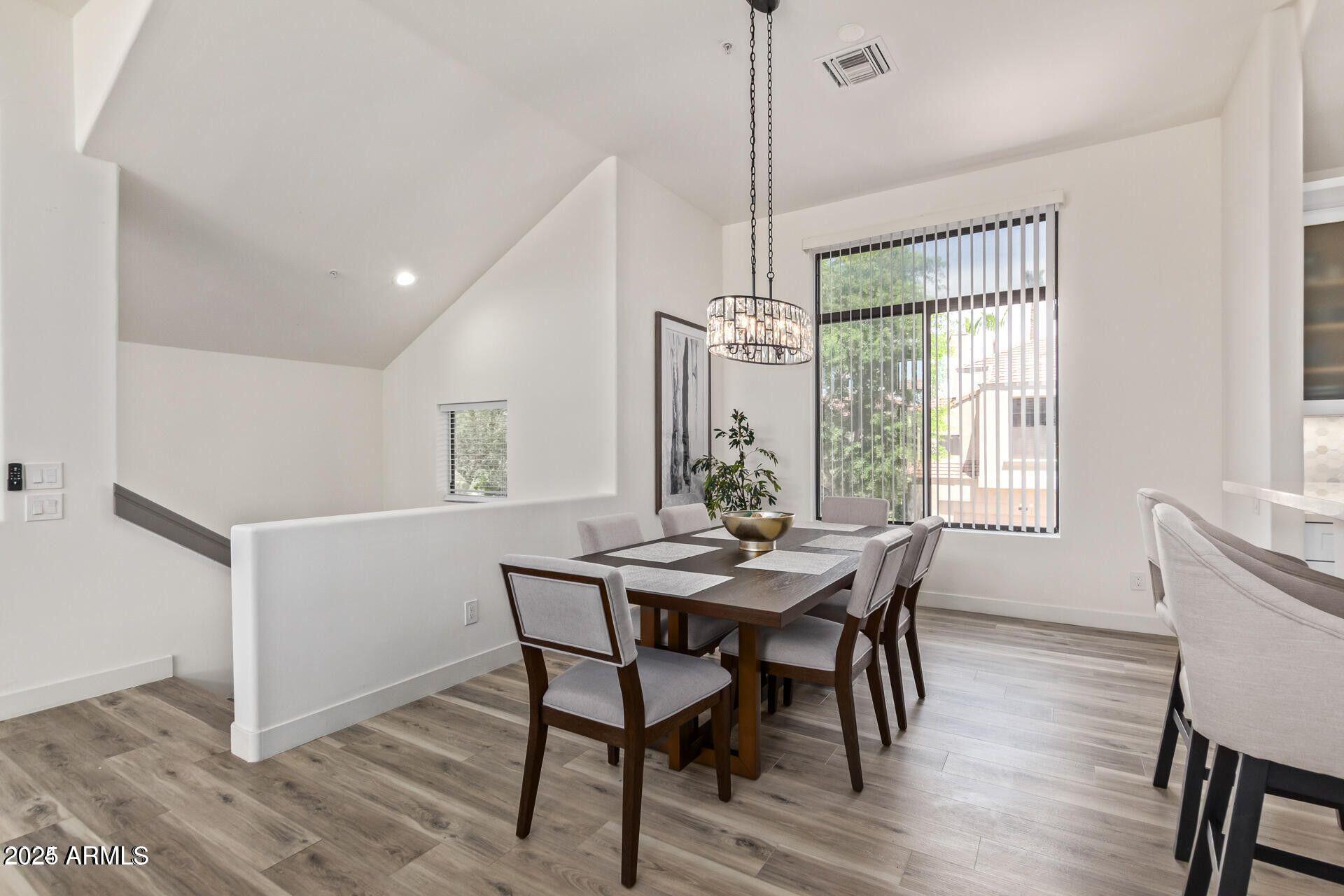 8989 N GAINEY CENTER Drive 231