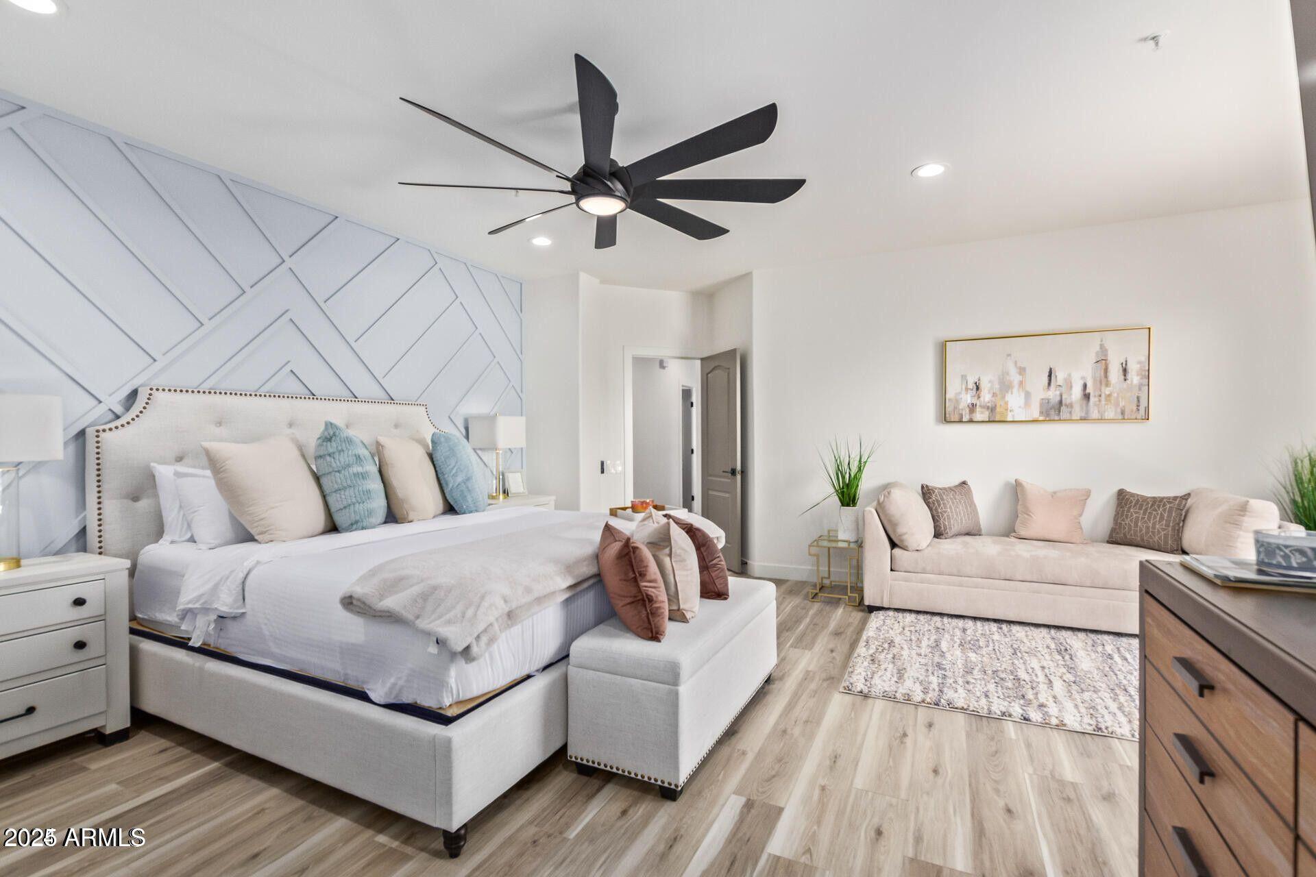 8989 N GAINEY CENTER Drive 231