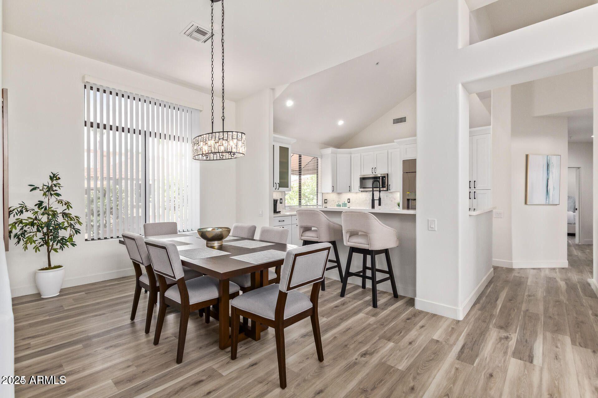 8989 N GAINEY CENTER Drive 231