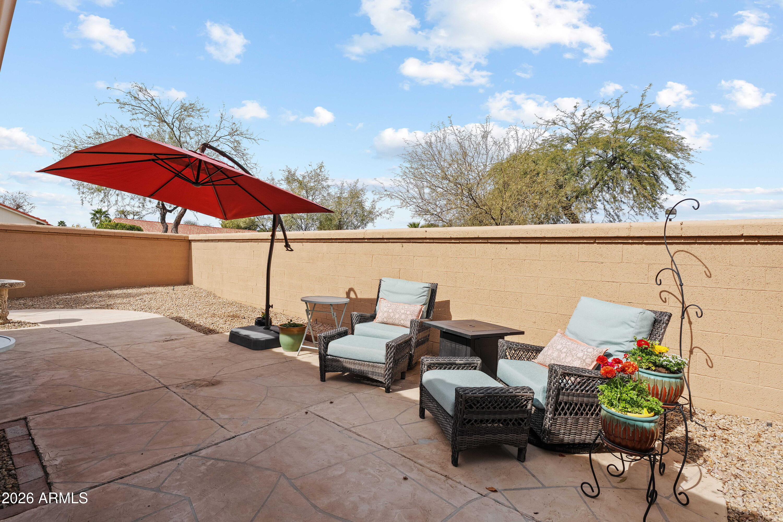 9202 E DAVENPORT Drive