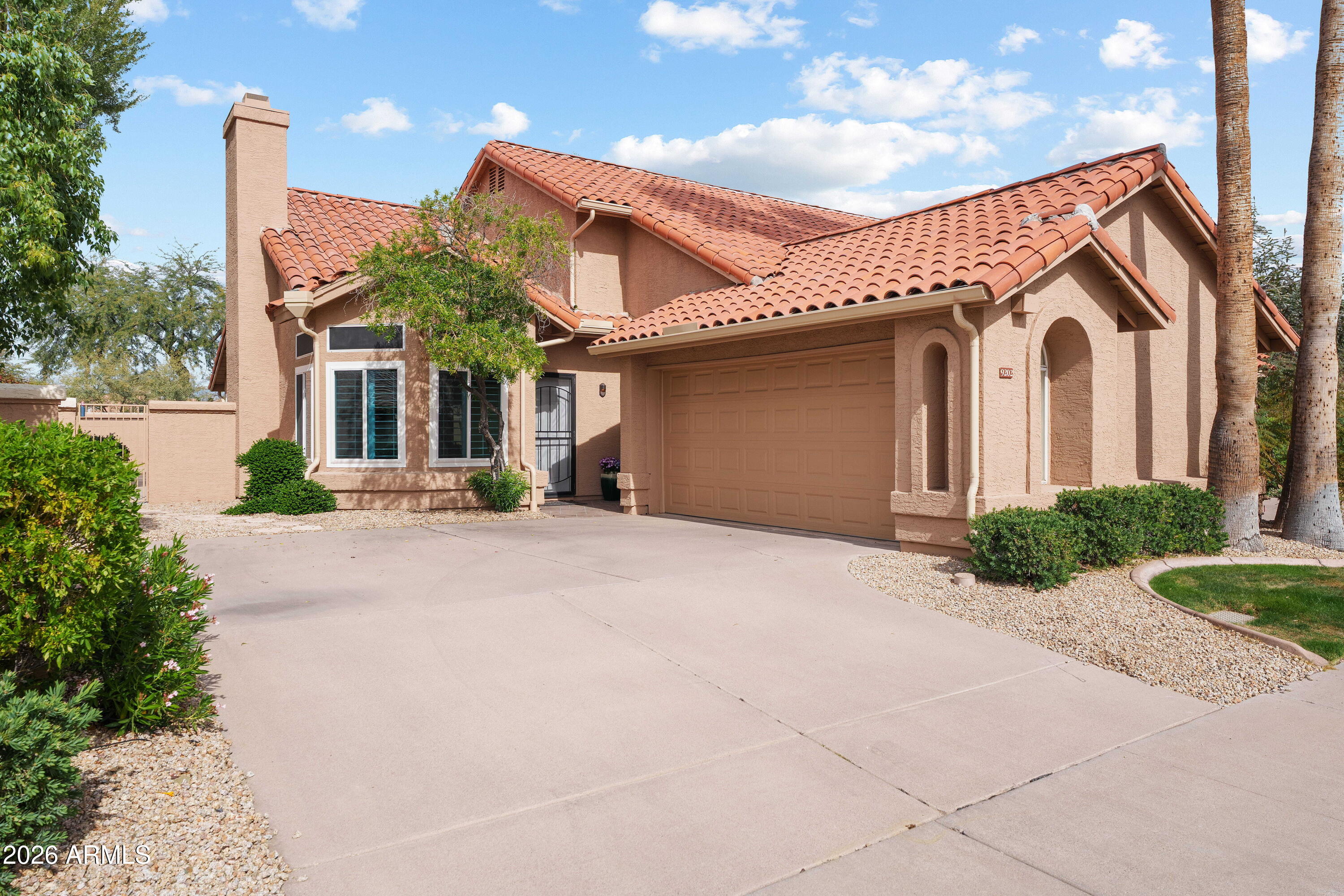 9202 E DAVENPORT Drive