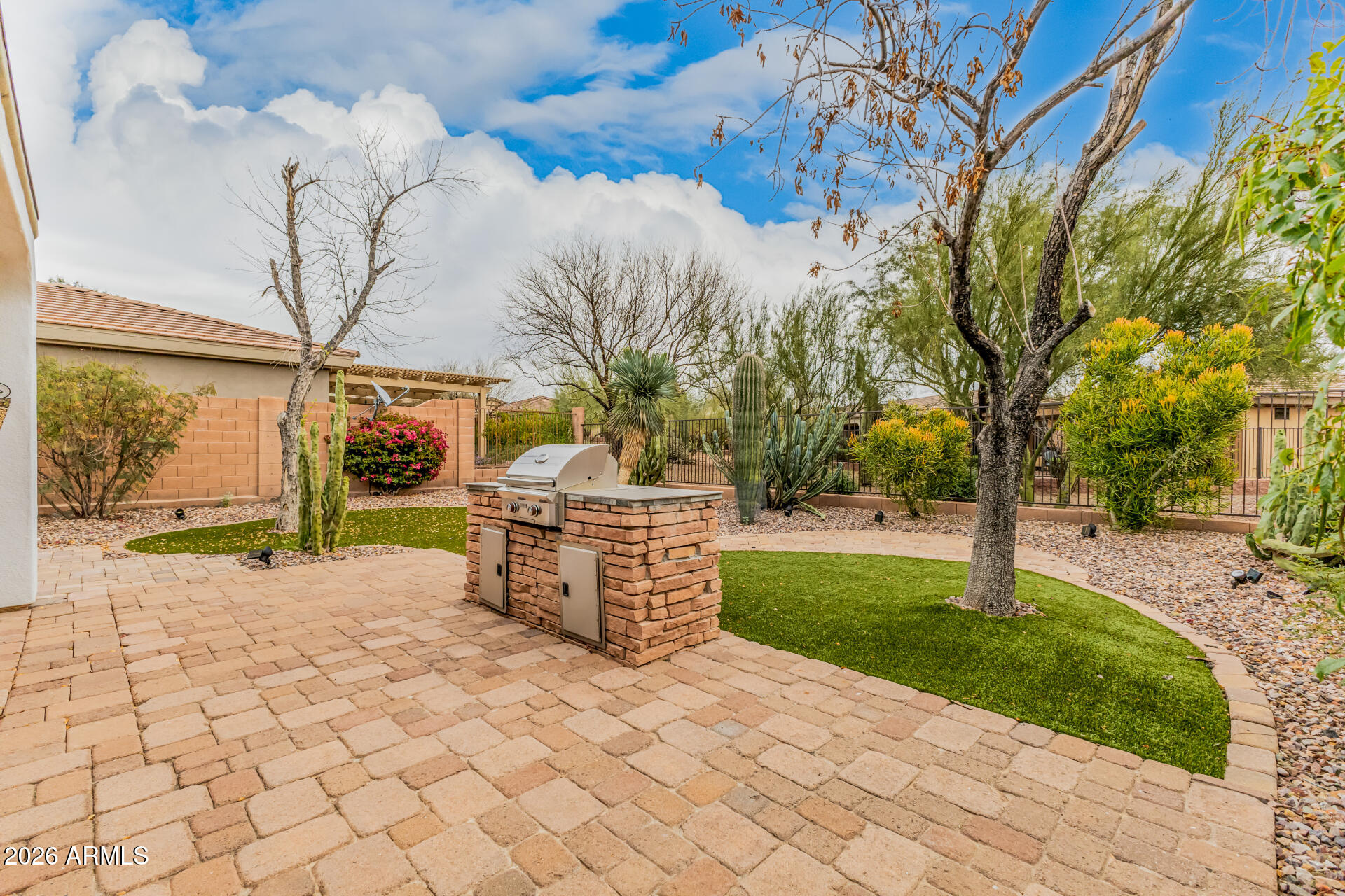 41417 N CLEAR CROSSING Road