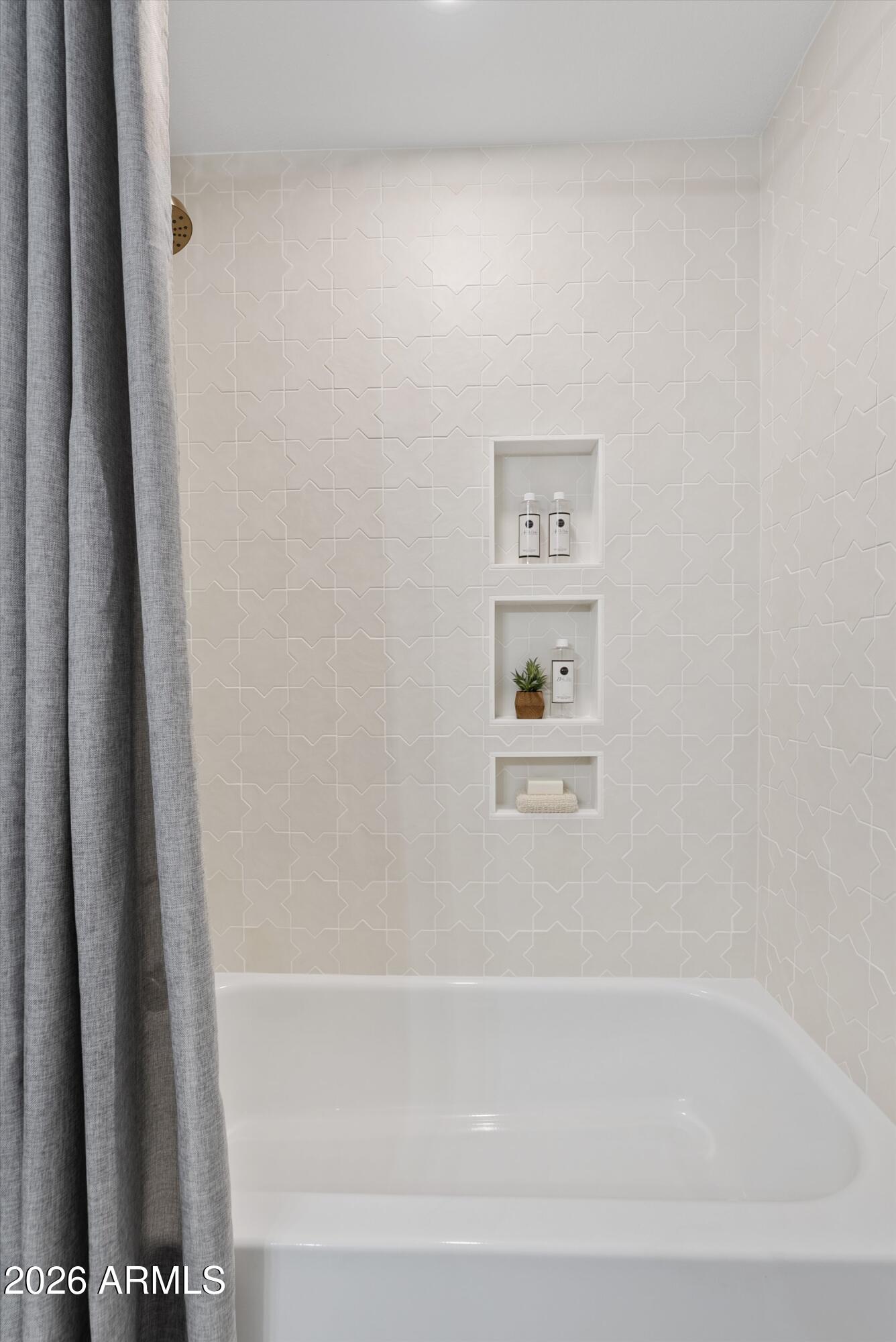 15252 N 100TH Street 1172