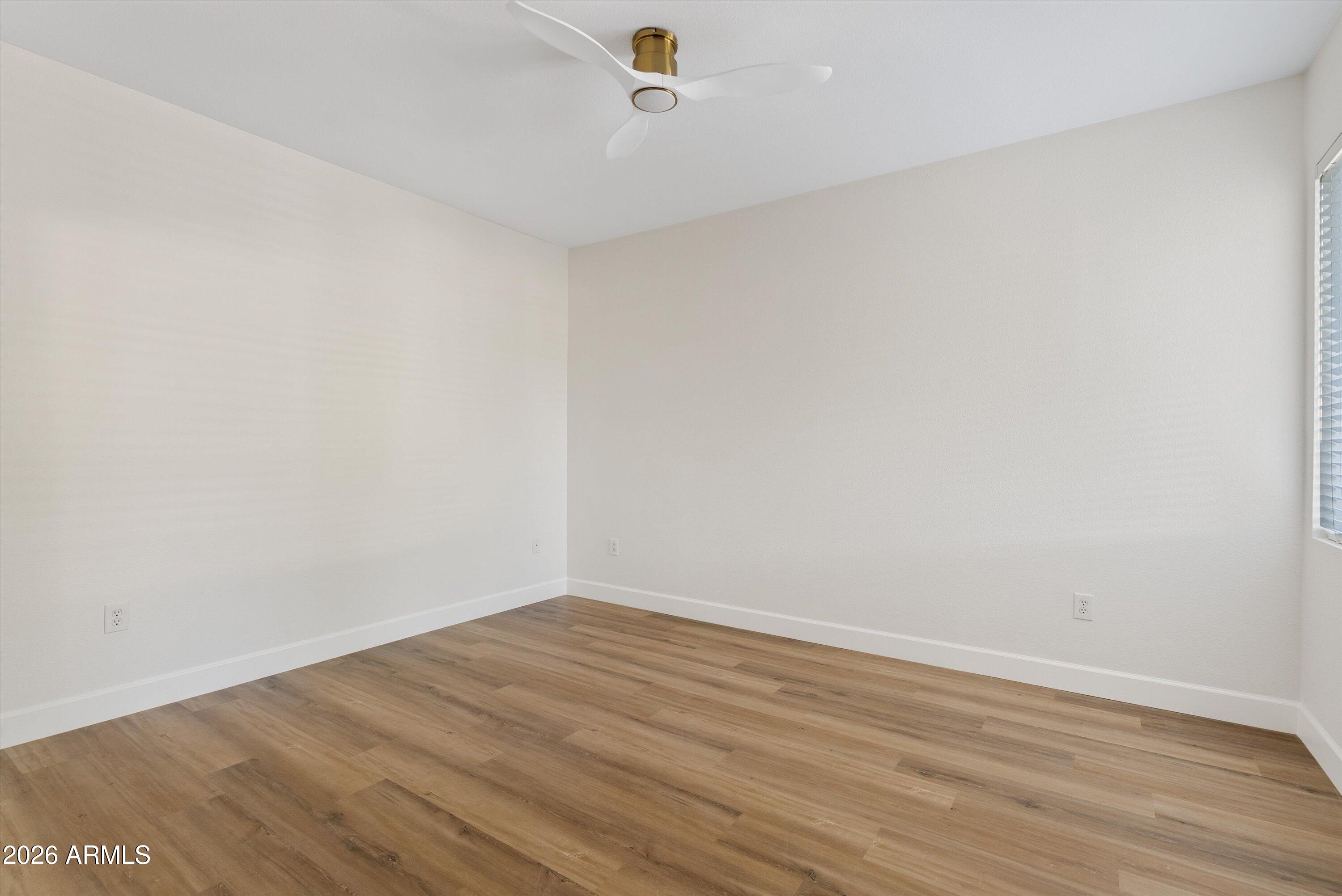 15252 N 100TH Street 1172