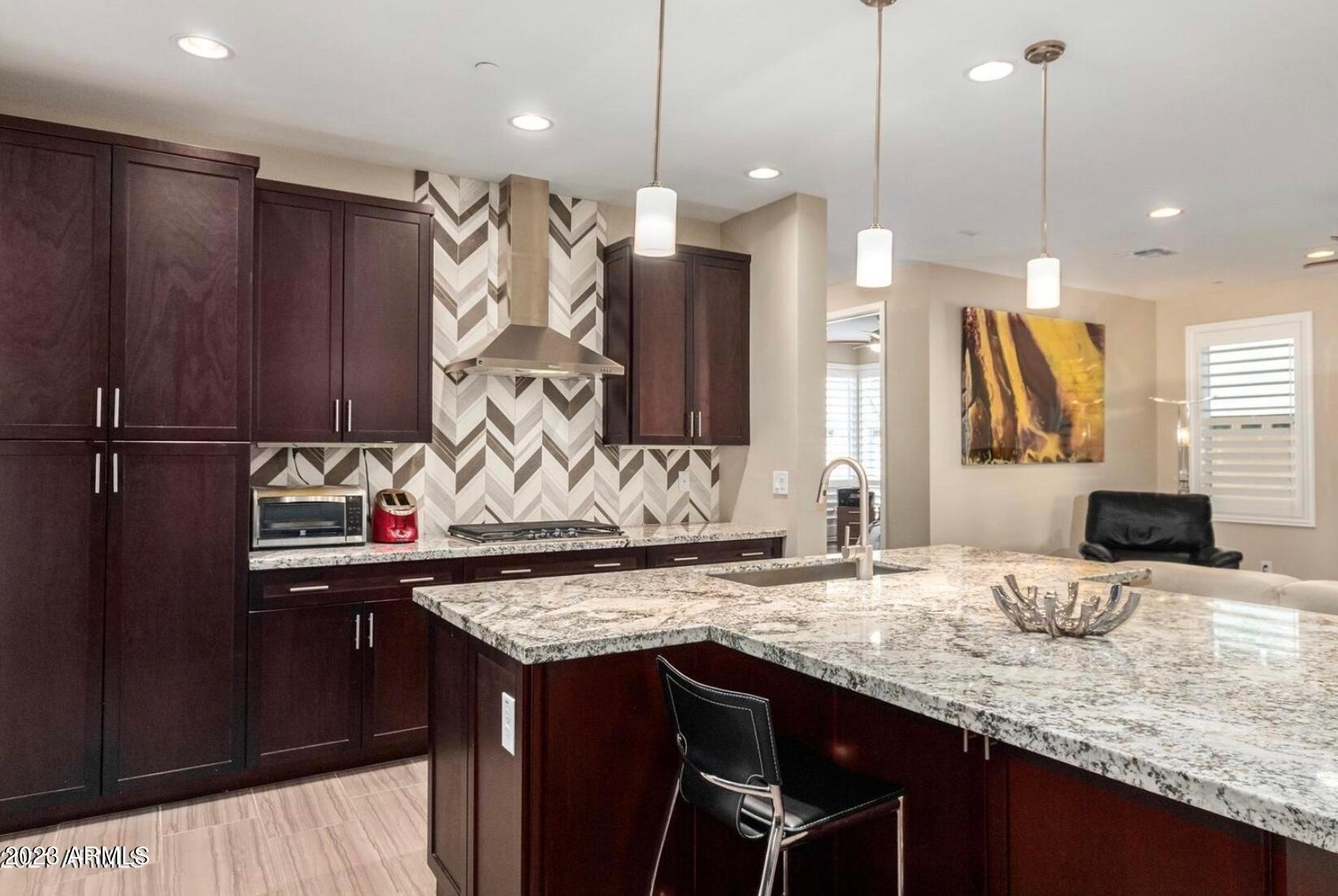 9001 E SAN VICTOR Drive 1007