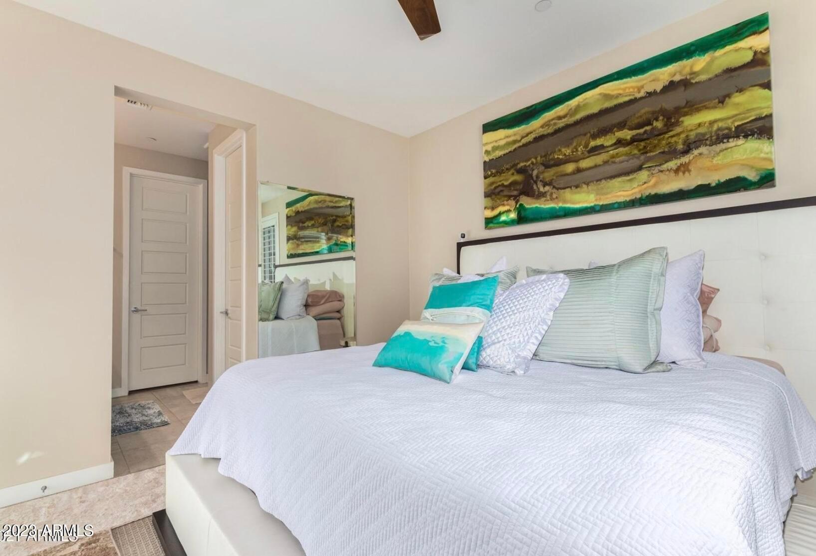 9001 E SAN VICTOR Drive 1007