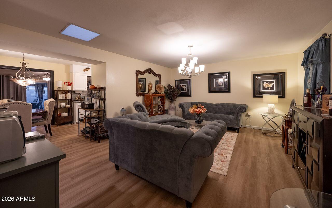 9728 W Briarwood Circle