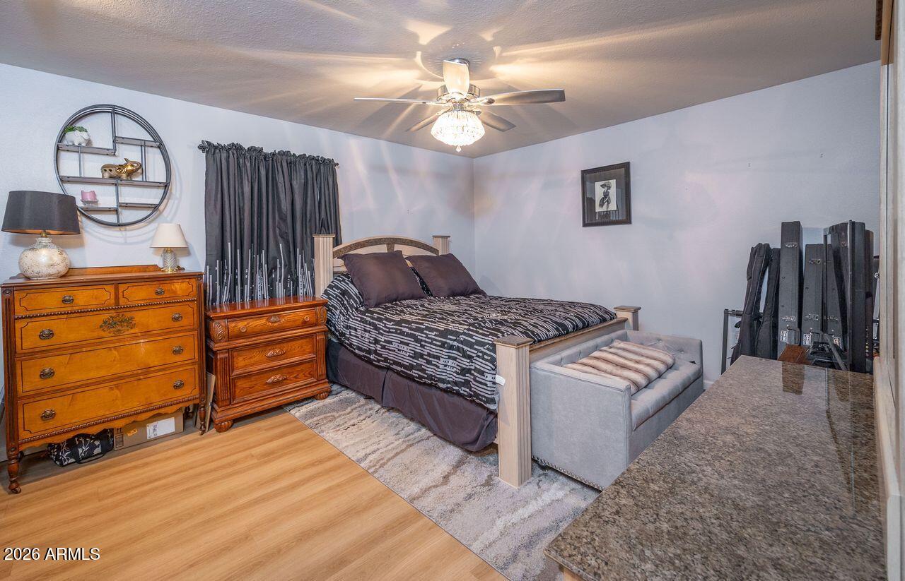 9728 W Briarwood Circle