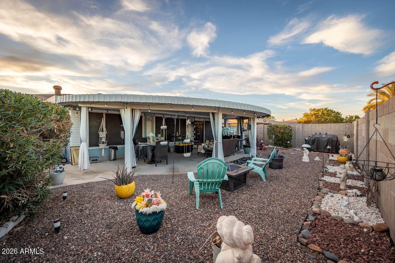 9728 W Briarwood Circle