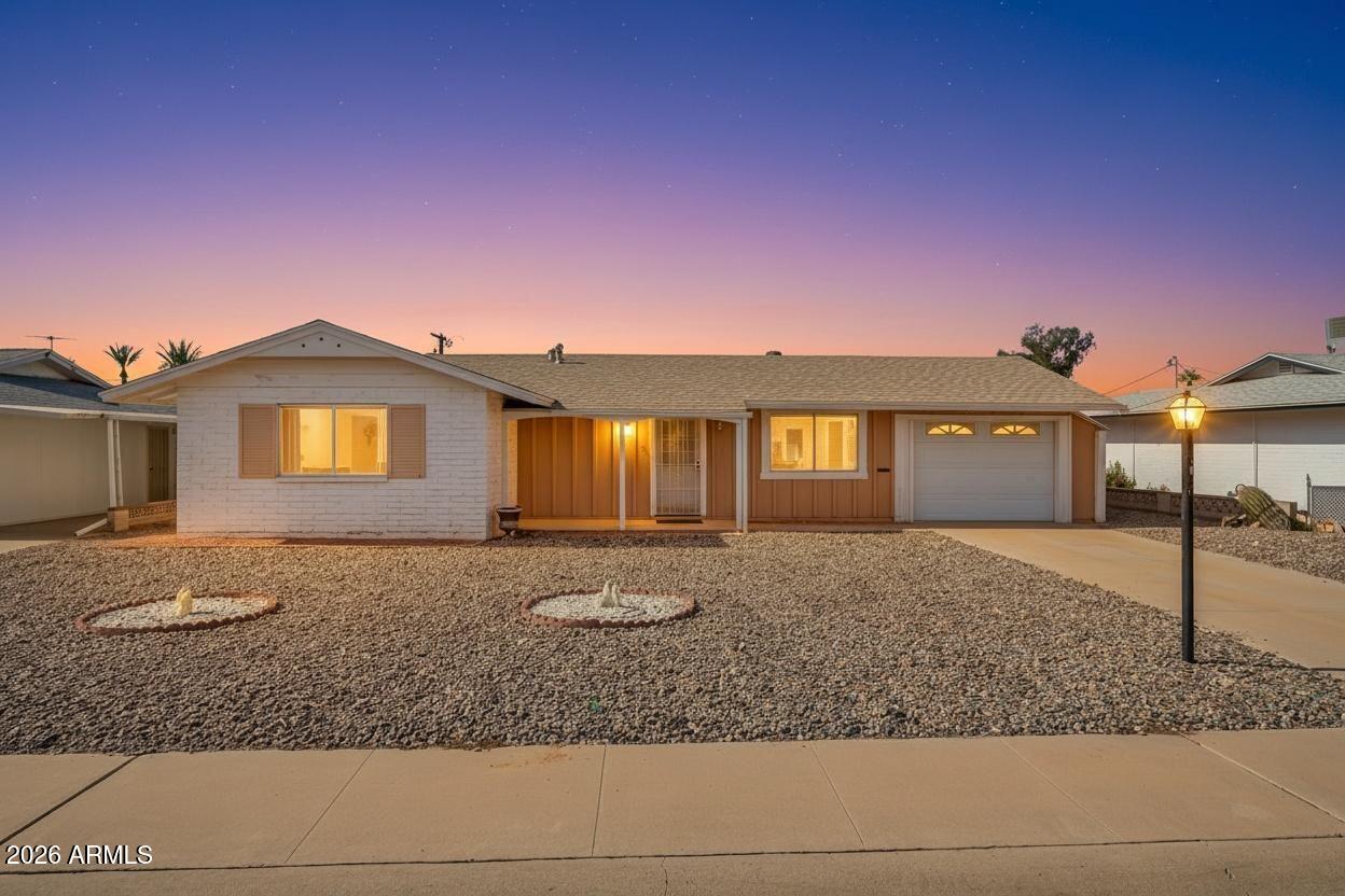 11622 N DESERT HILLS Drive W