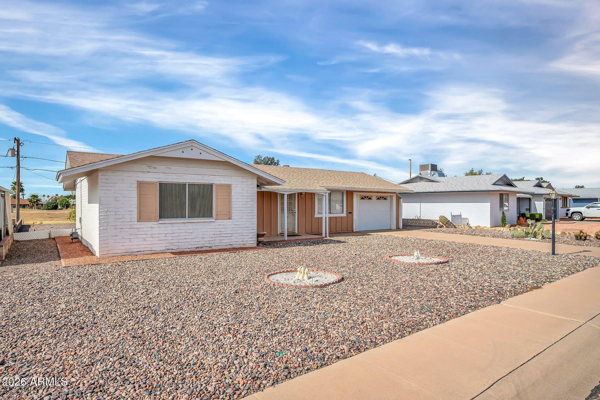 11622 N DESERT HILLS Drive W