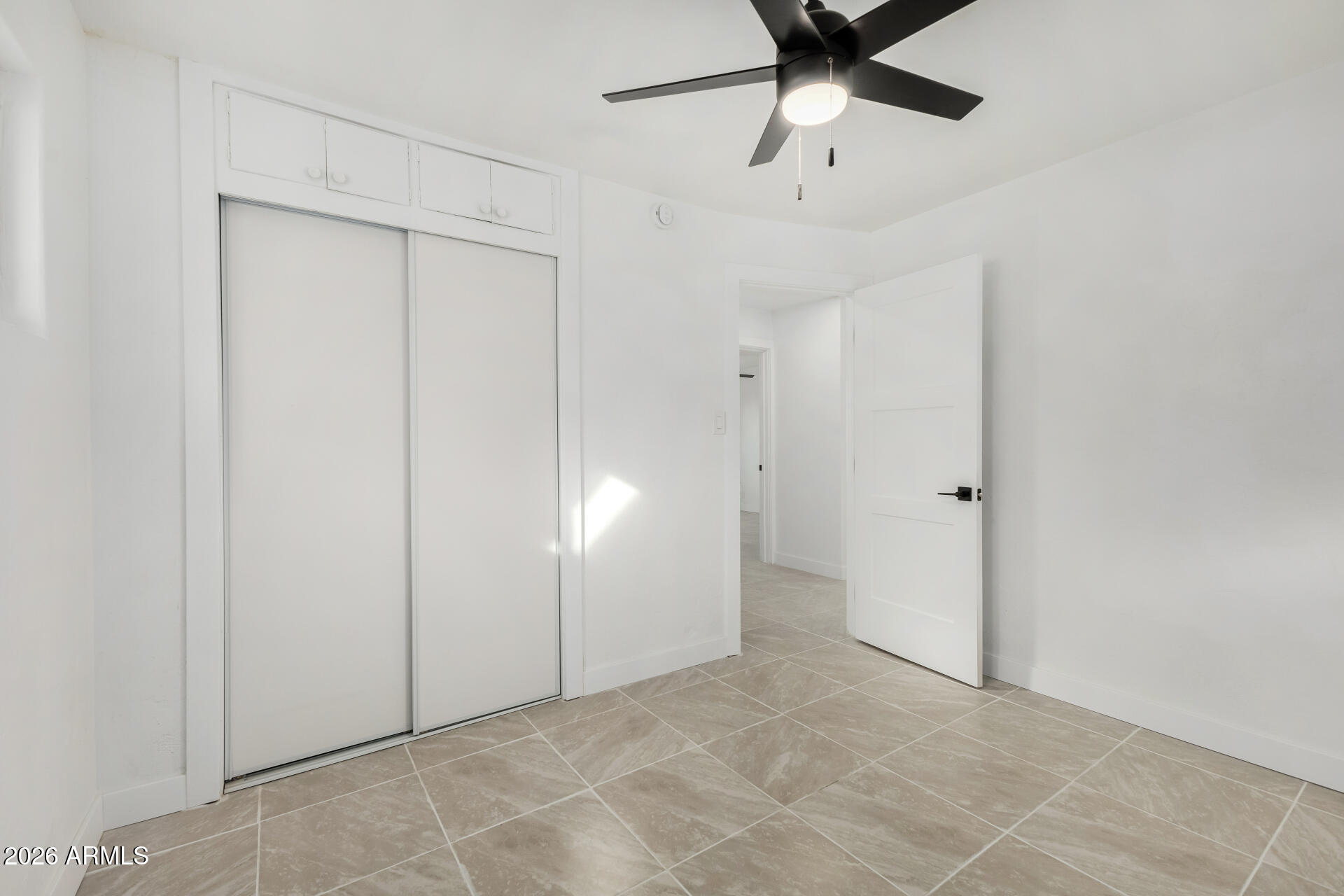 3433 E GRANADA Road