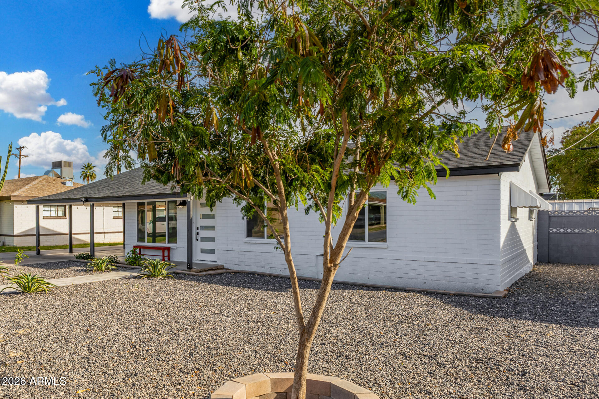 3433 E GRANADA Road