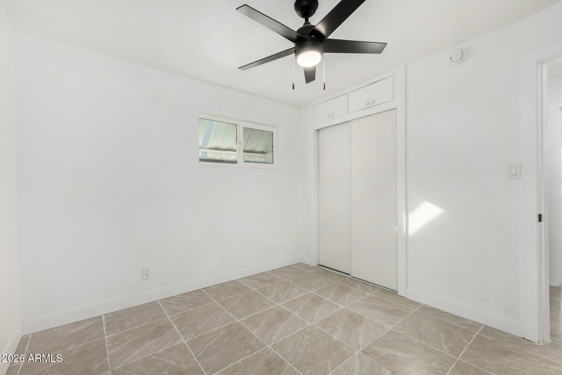 3433 E GRANADA Road